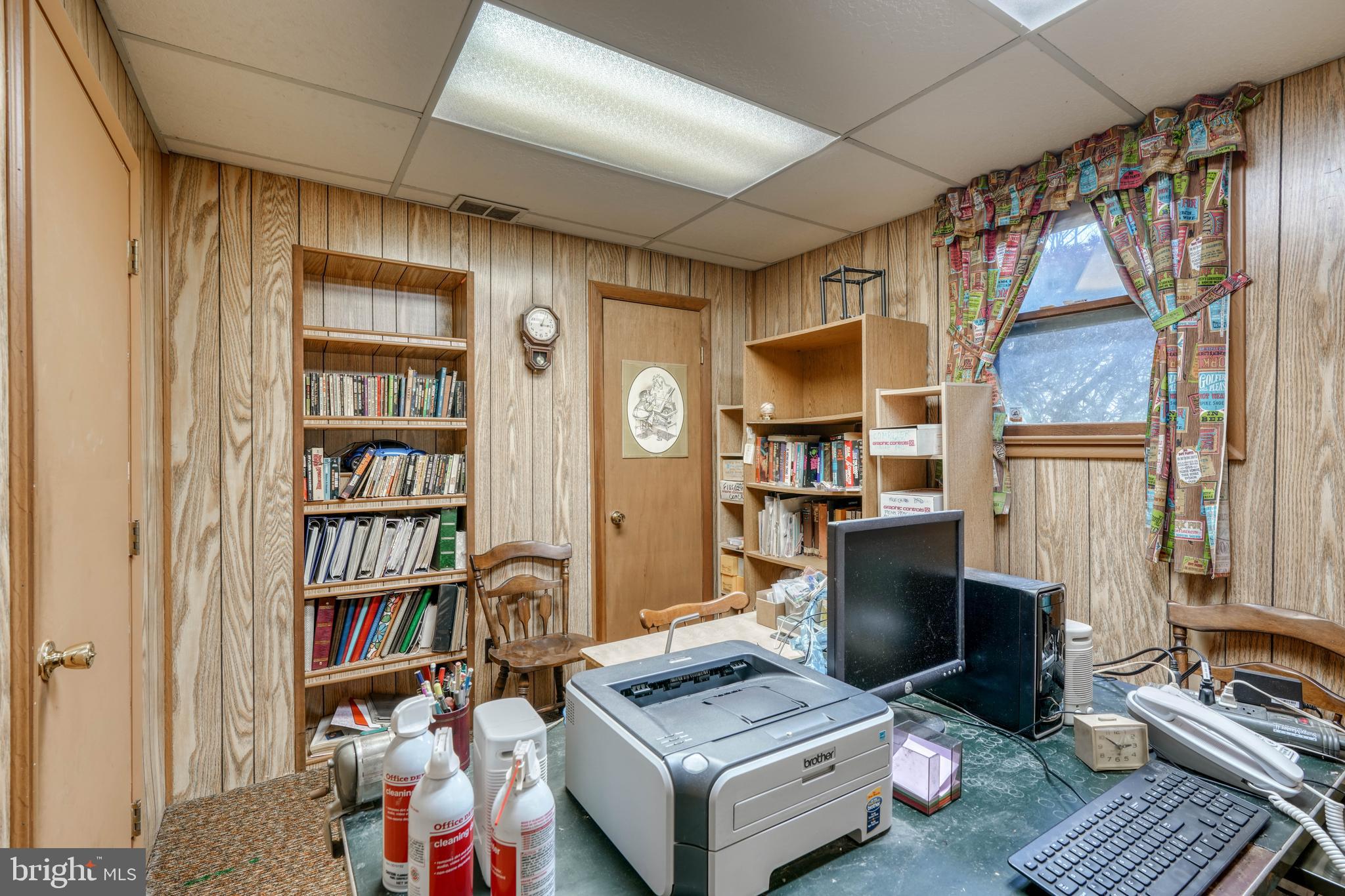 VALLEY HILLS - Residential