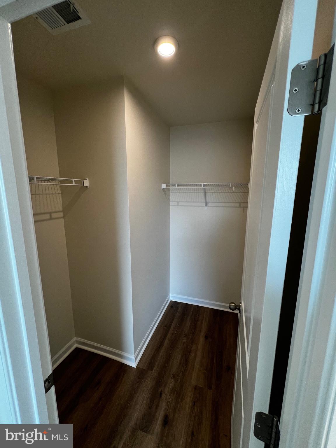 CARDINAL POINTE - Residential