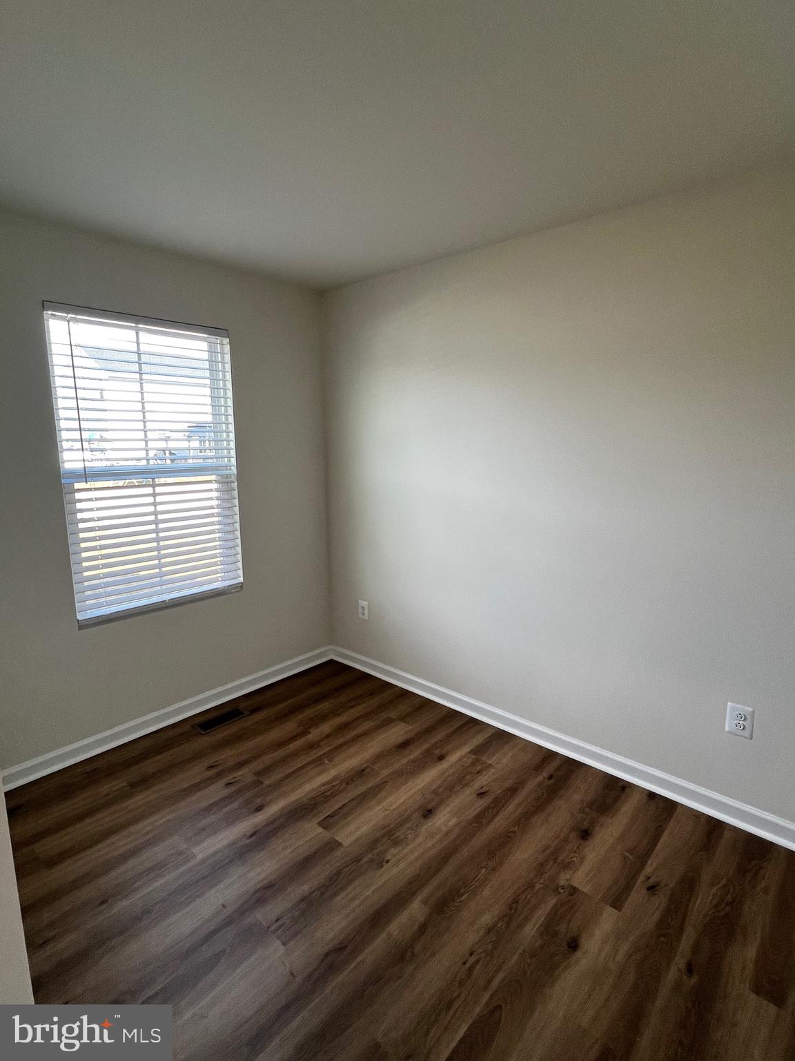 CARDINAL POINTE - Residential