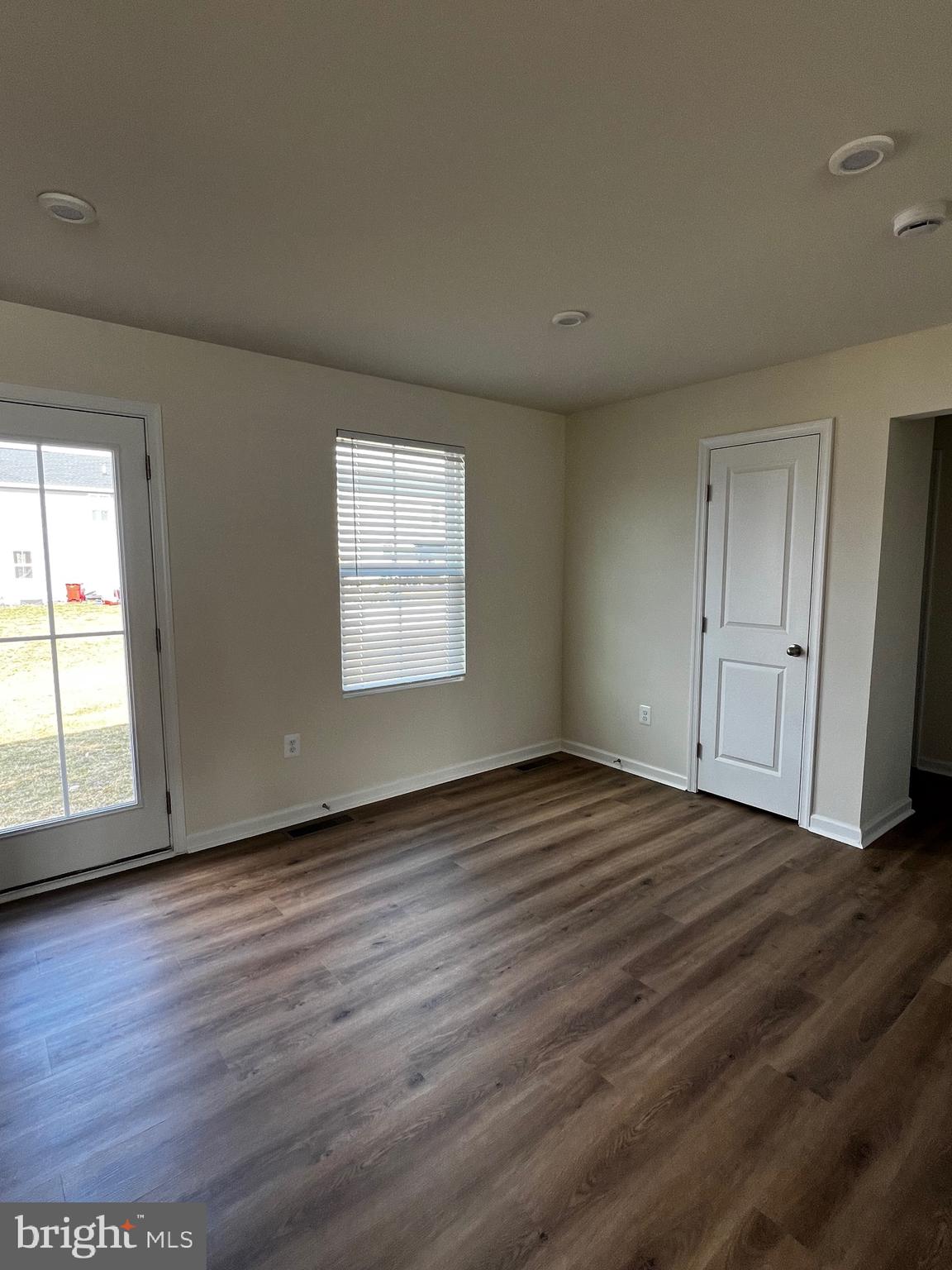 CARDINAL POINTE - Residential