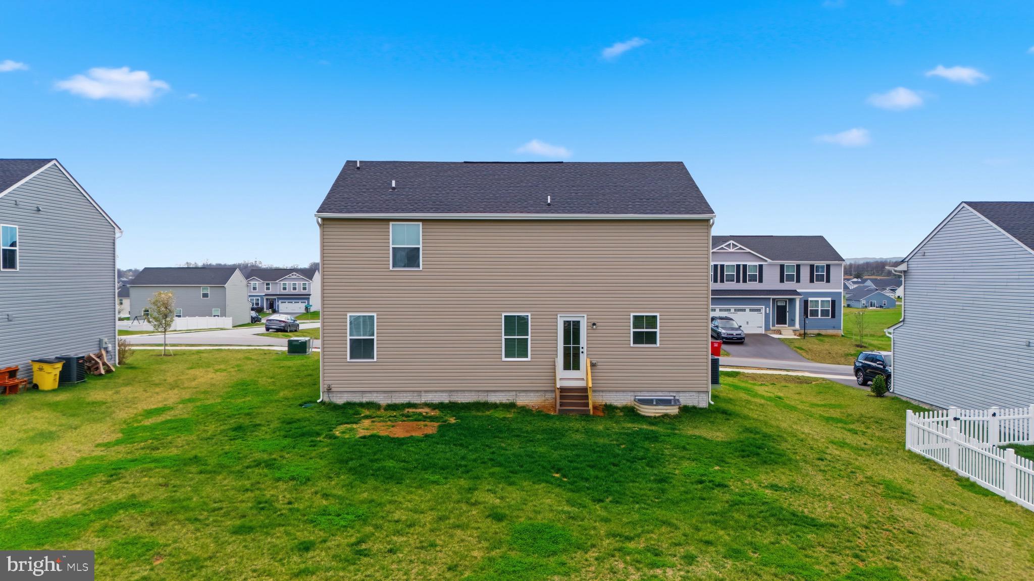 CARDINAL POINTE - Residential