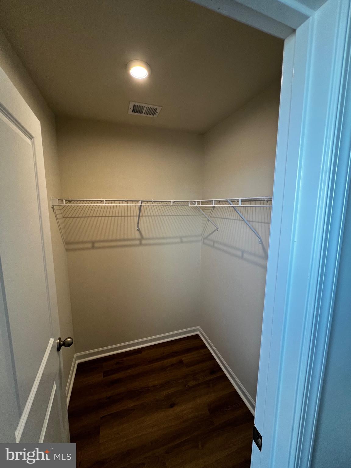 CARDINAL POINTE - Residential