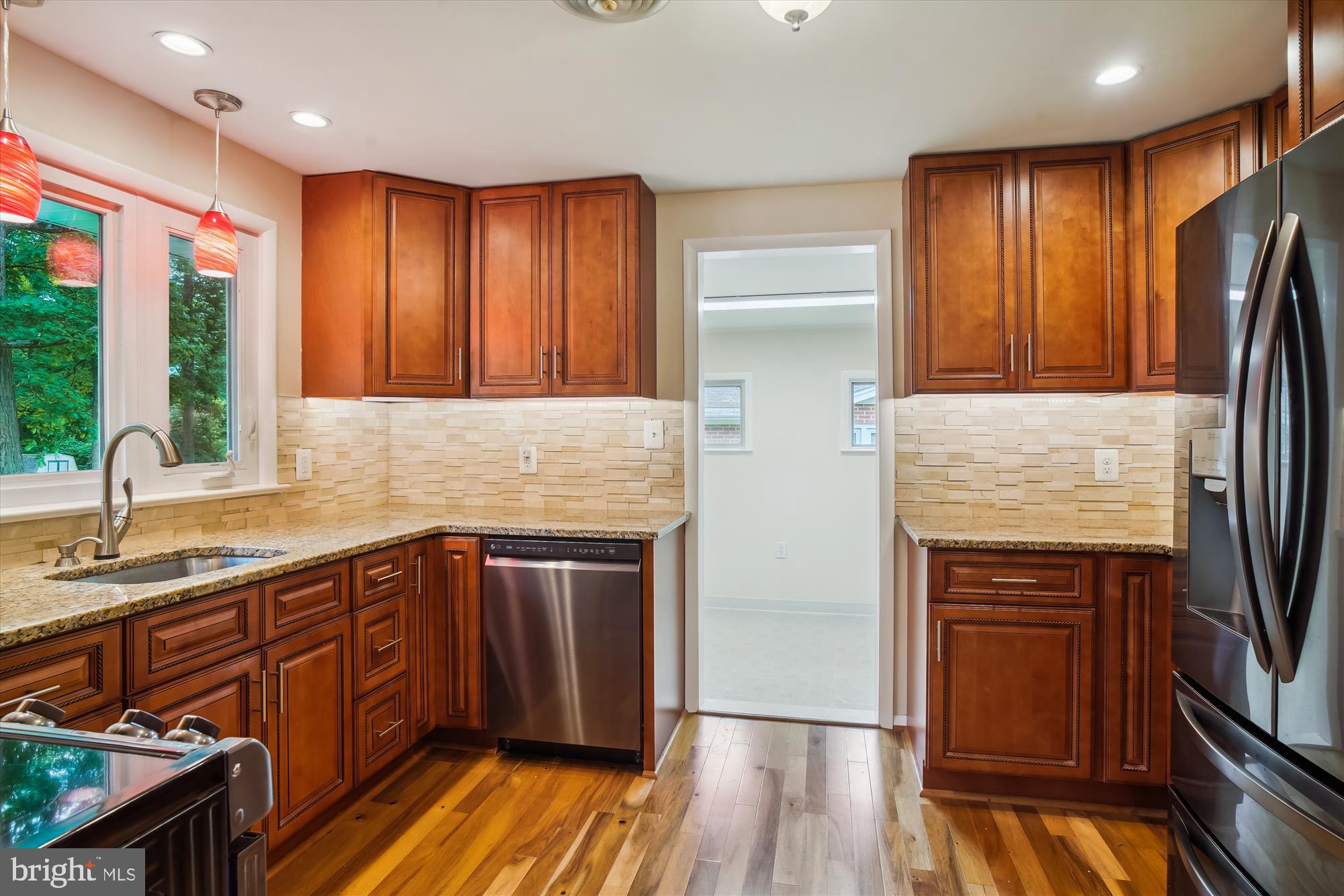 WARFIELDSBURG - Residential