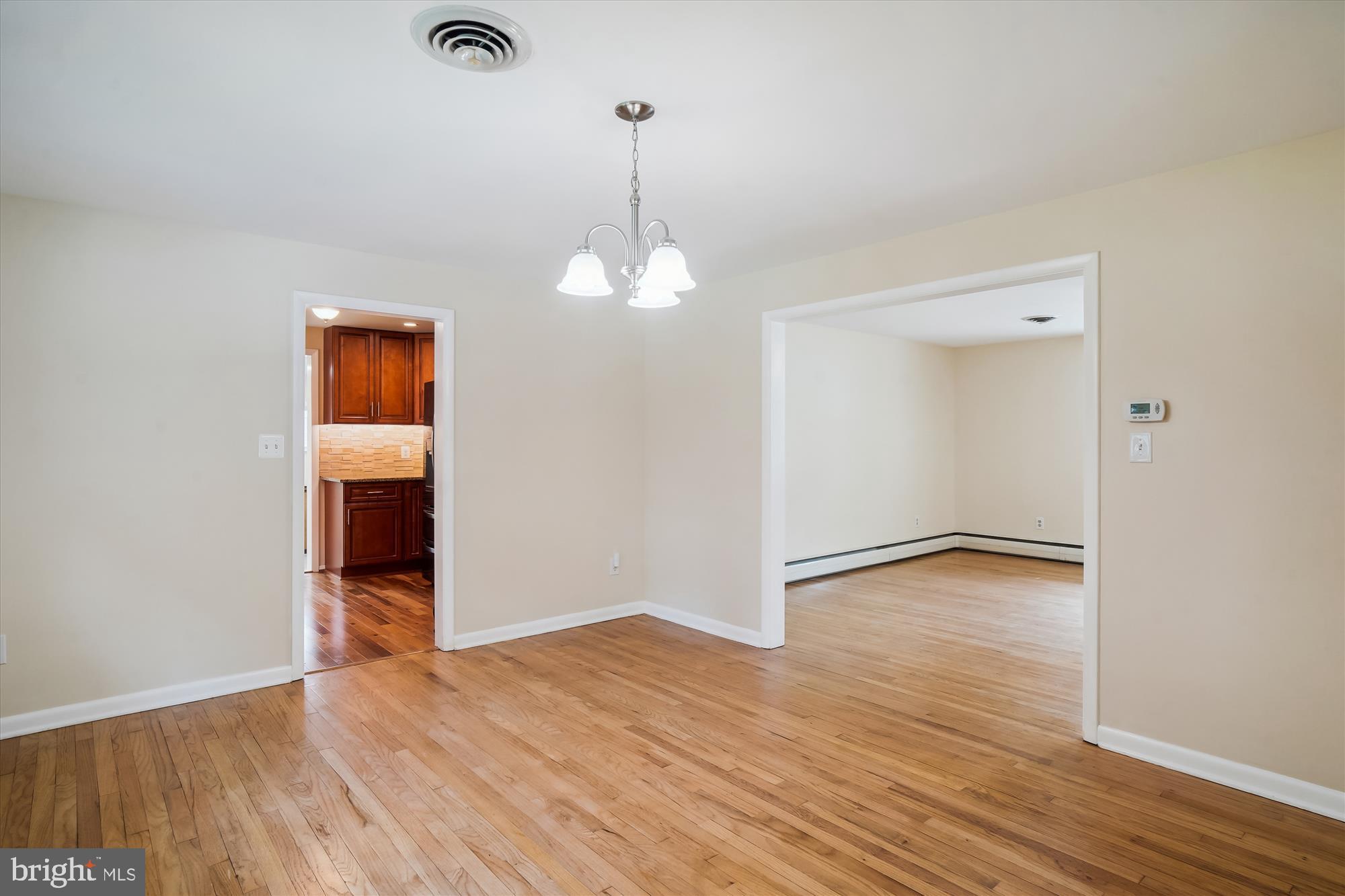 WARFIELDSBURG - Residential