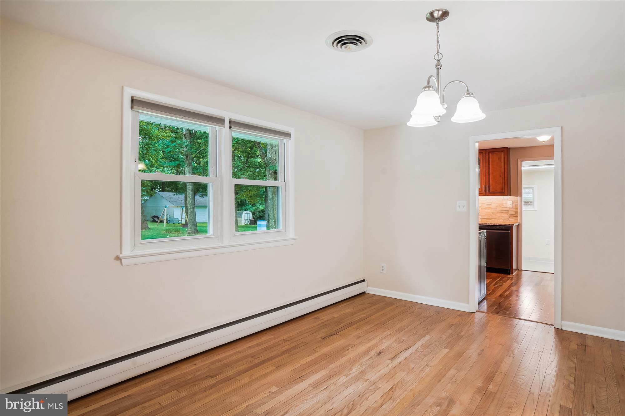 WARFIELDSBURG - Residential