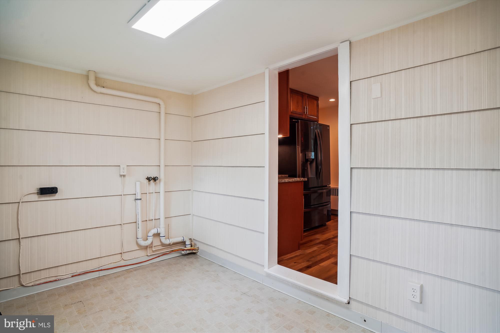 WARFIELDSBURG - Residential