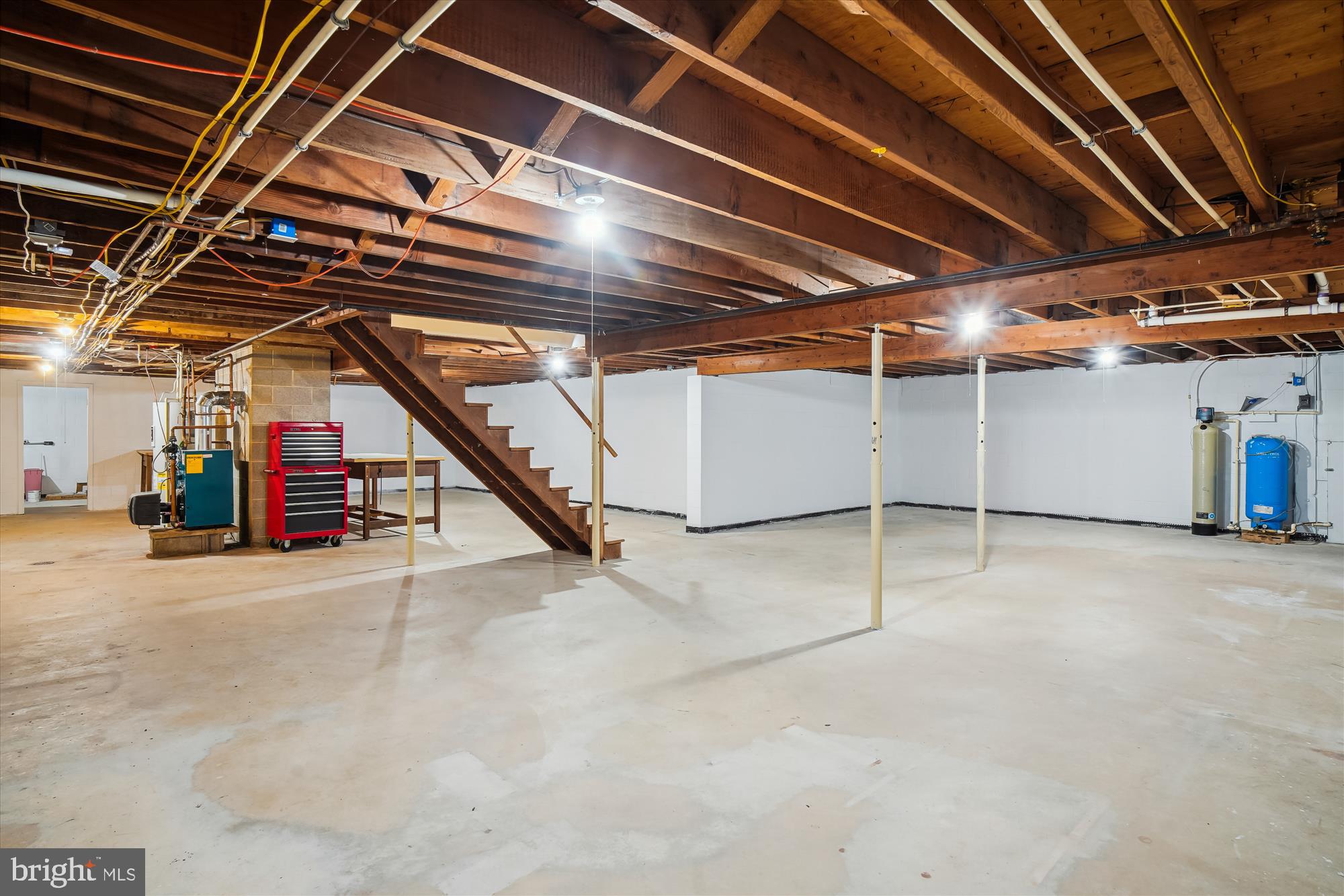 WARFIELDSBURG - Residential