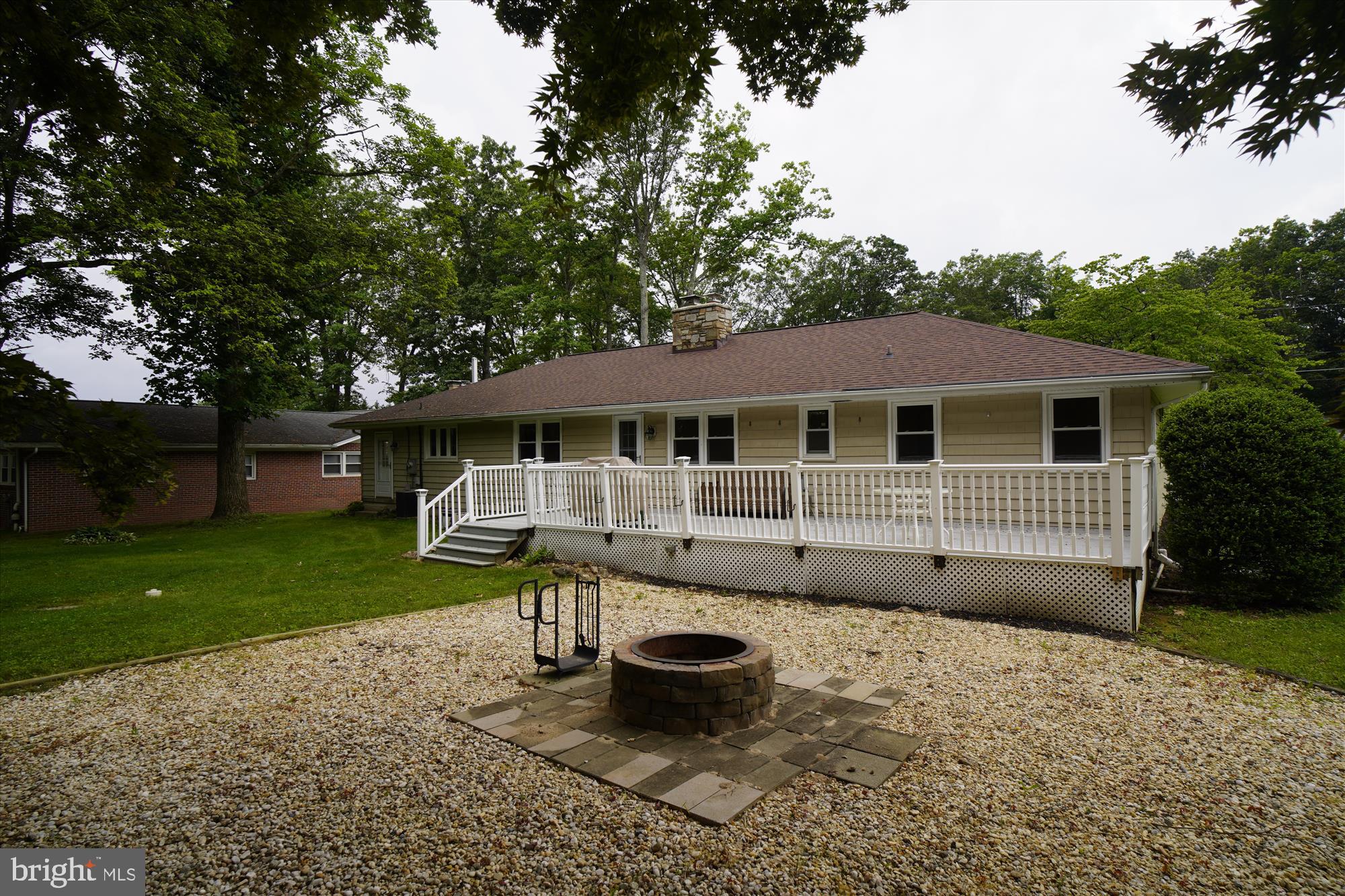 WARFIELDSBURG - Residential