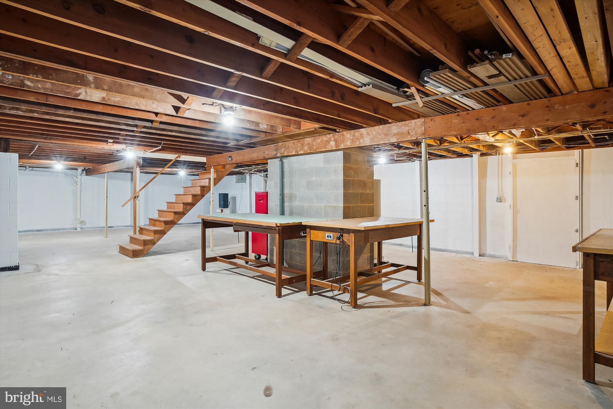 WARFIELDSBURG - Residential