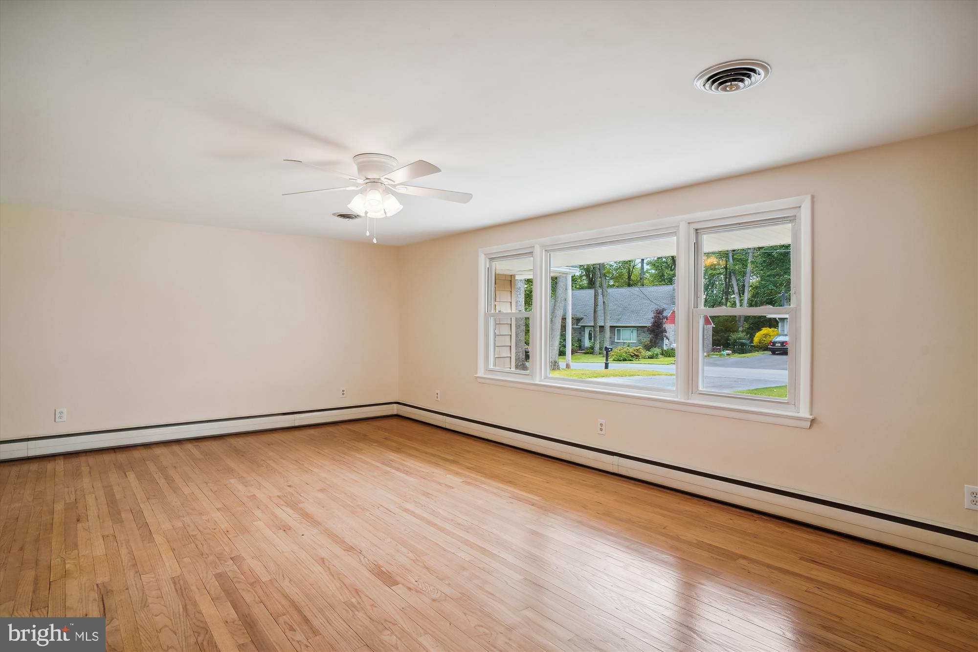 WARFIELDSBURG - Residential