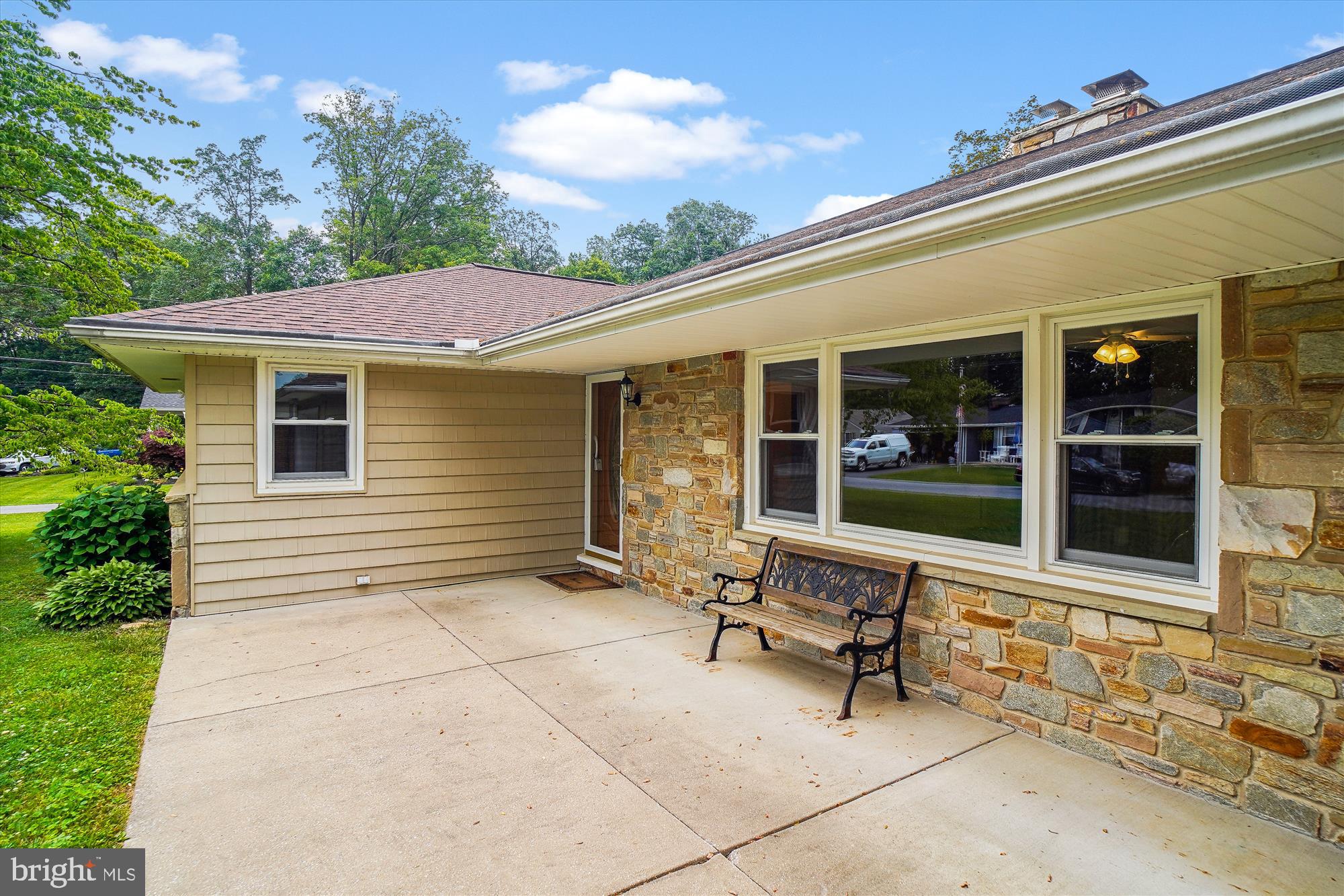 WARFIELDSBURG - Residential