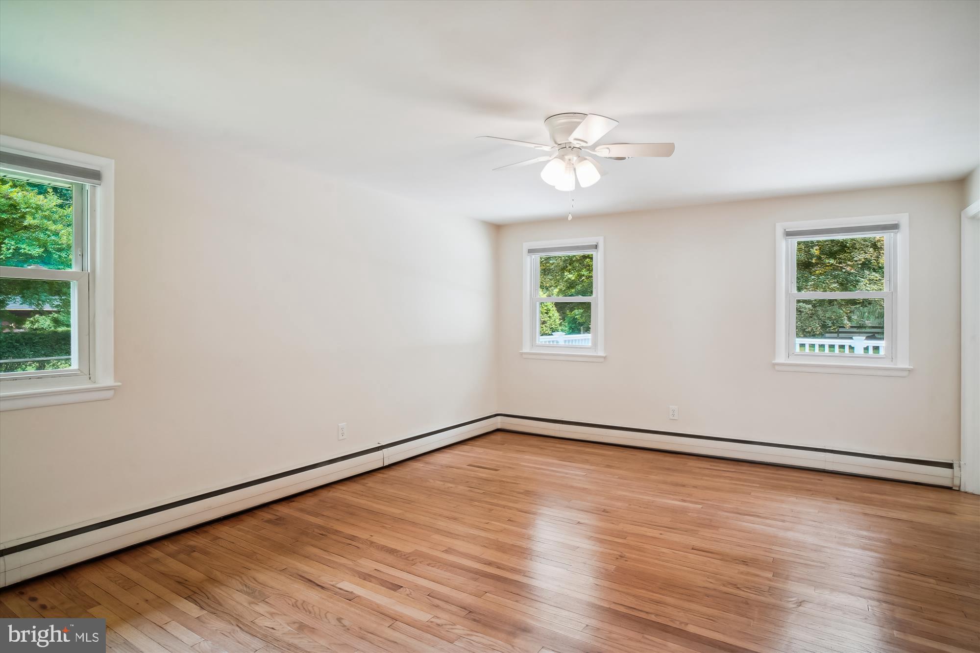 WARFIELDSBURG - Residential