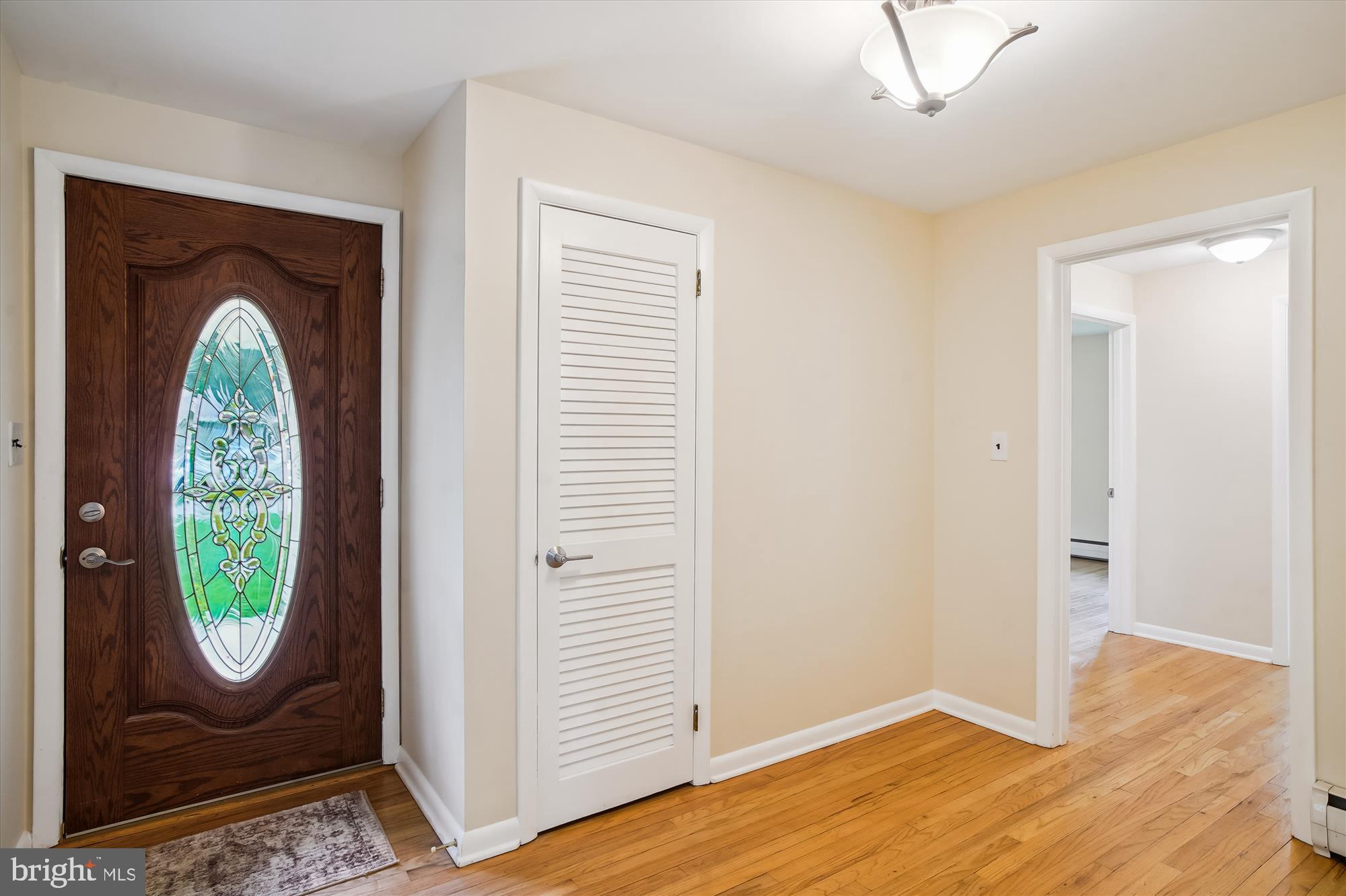 WARFIELDSBURG - Residential