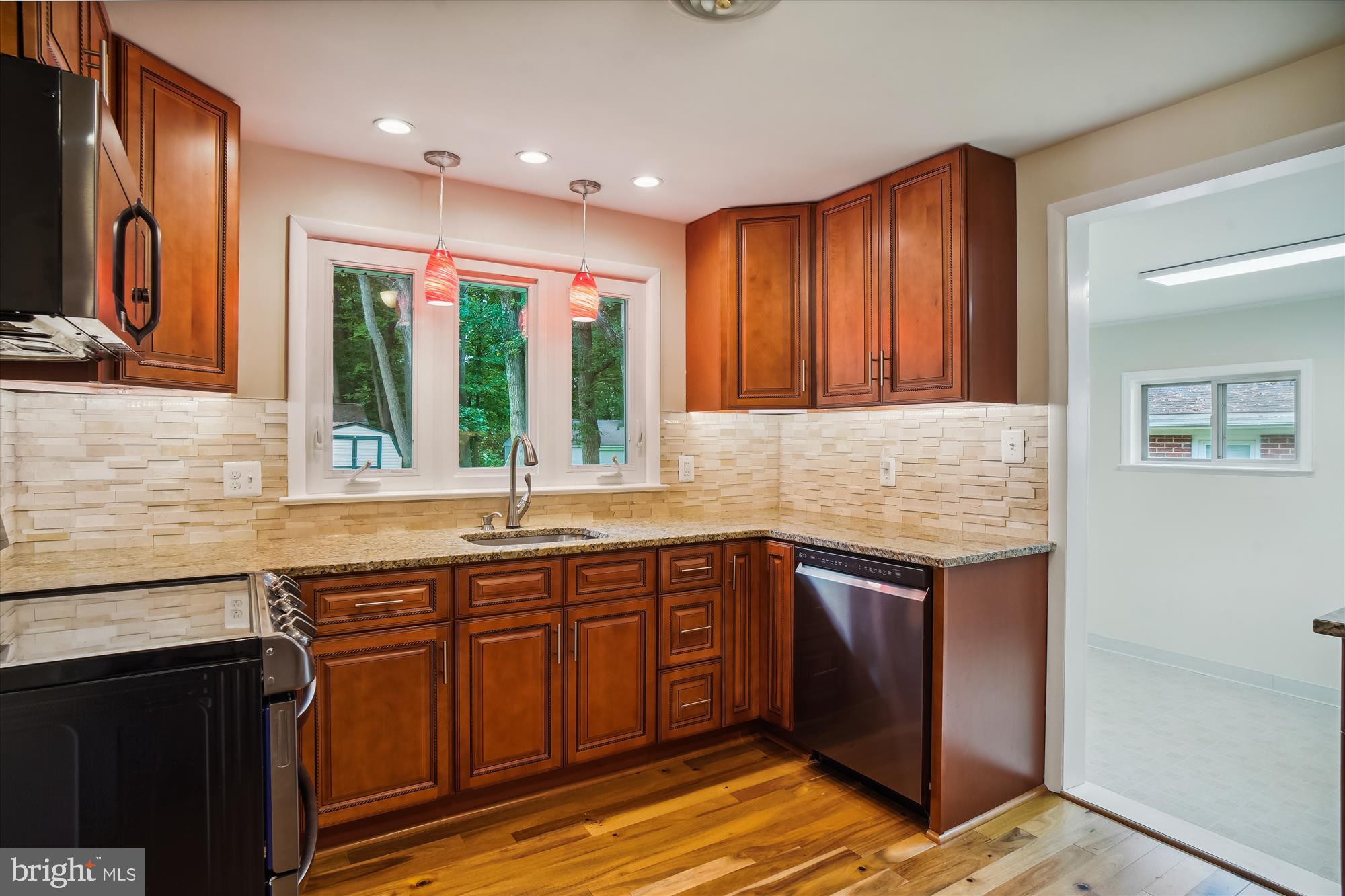 WARFIELDSBURG - Residential