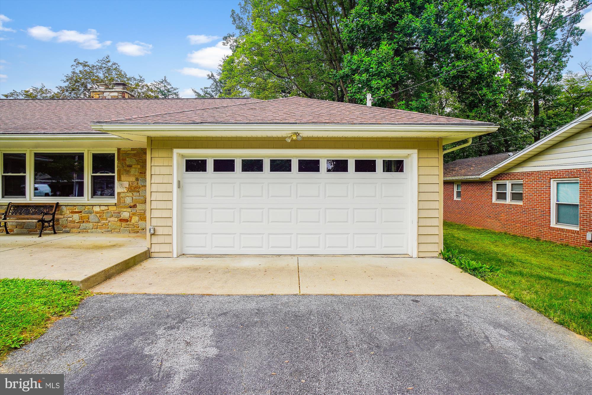 WARFIELDSBURG - Residential