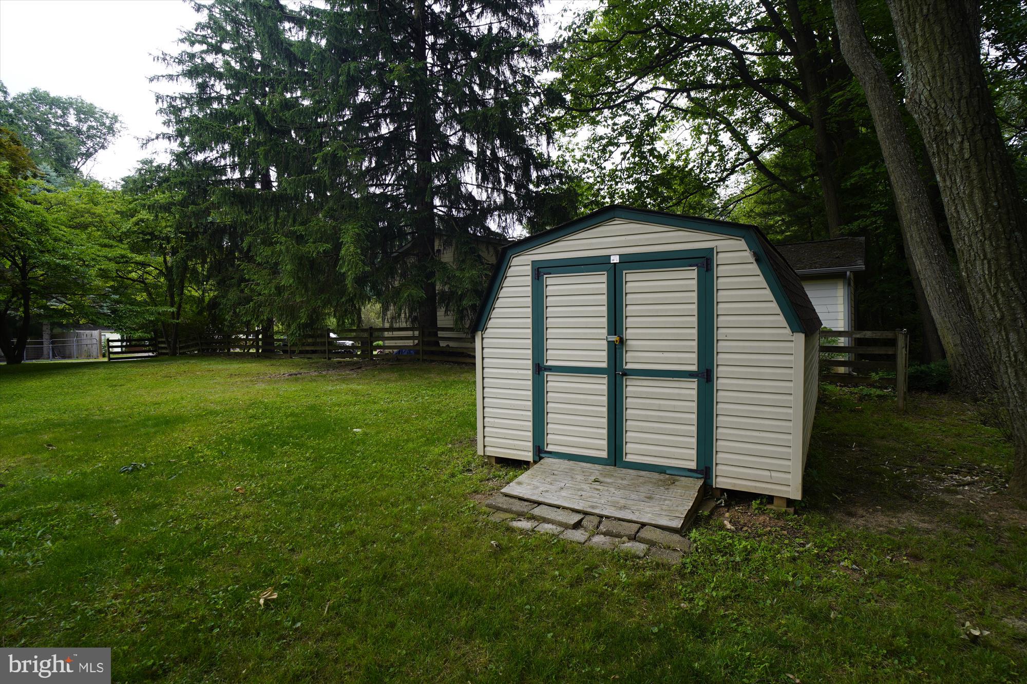 WARFIELDSBURG - Residential