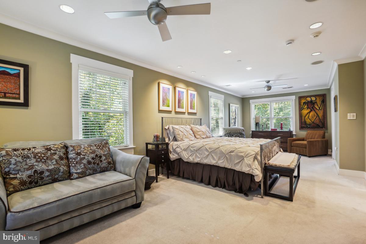 GLEN MAR PARK - Residential