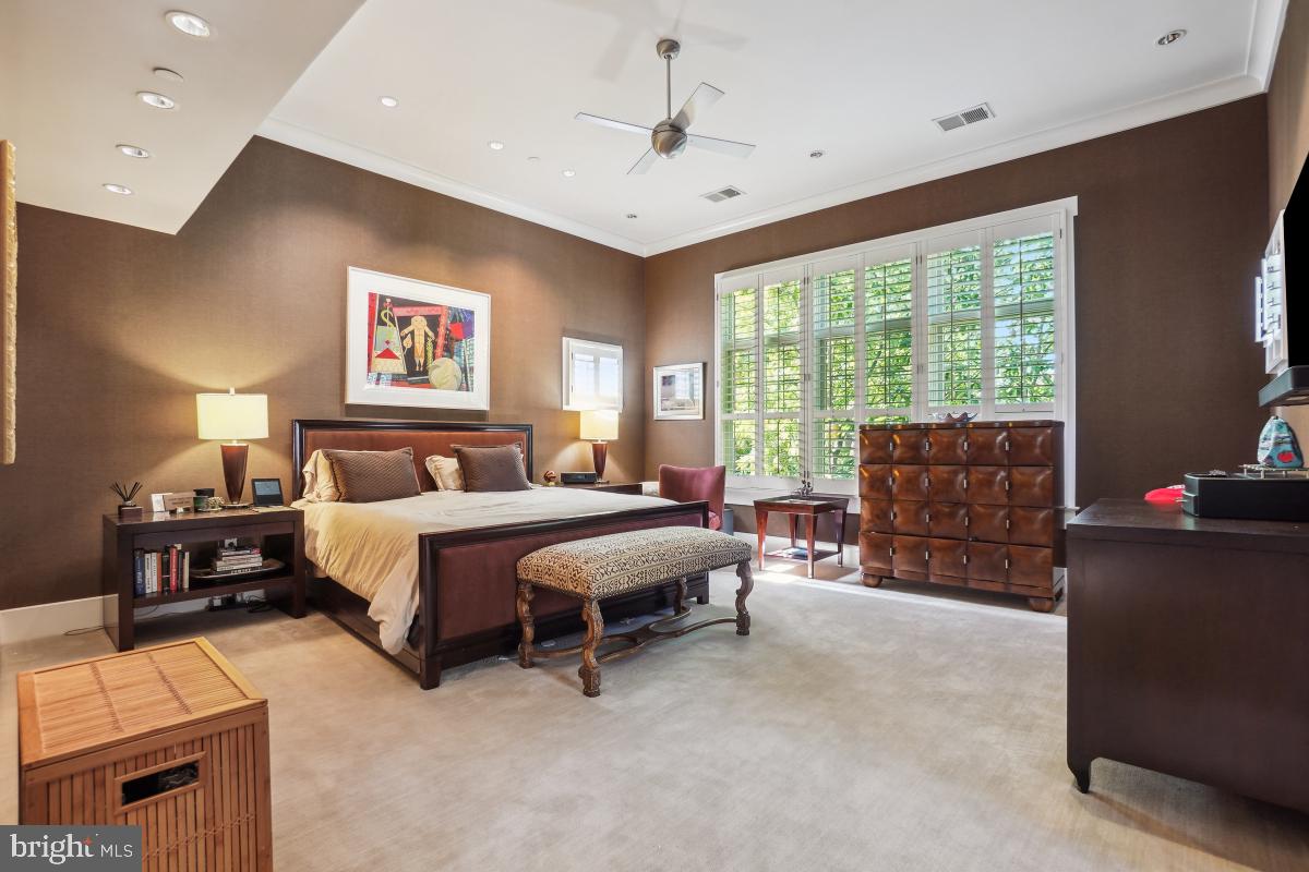 GLEN MAR PARK - Residential