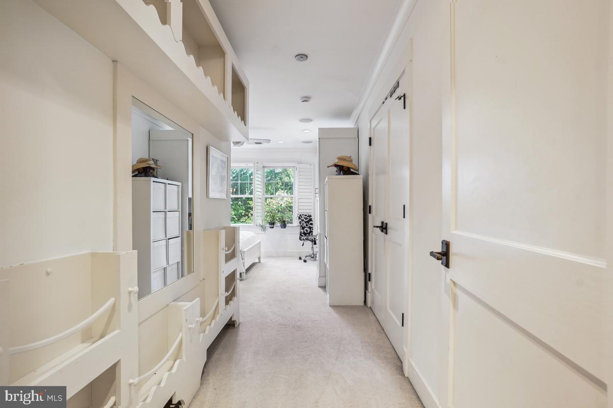 GLEN MAR PARK - Residential