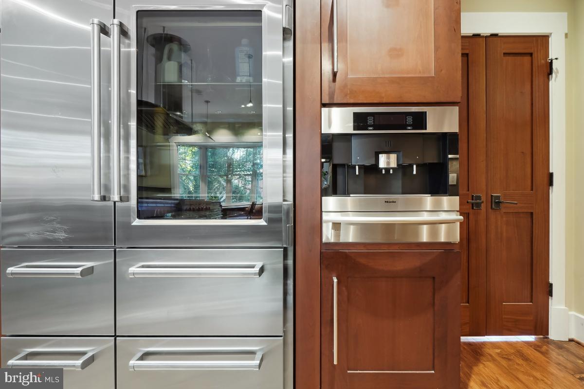 GLEN MAR PARK - Residential