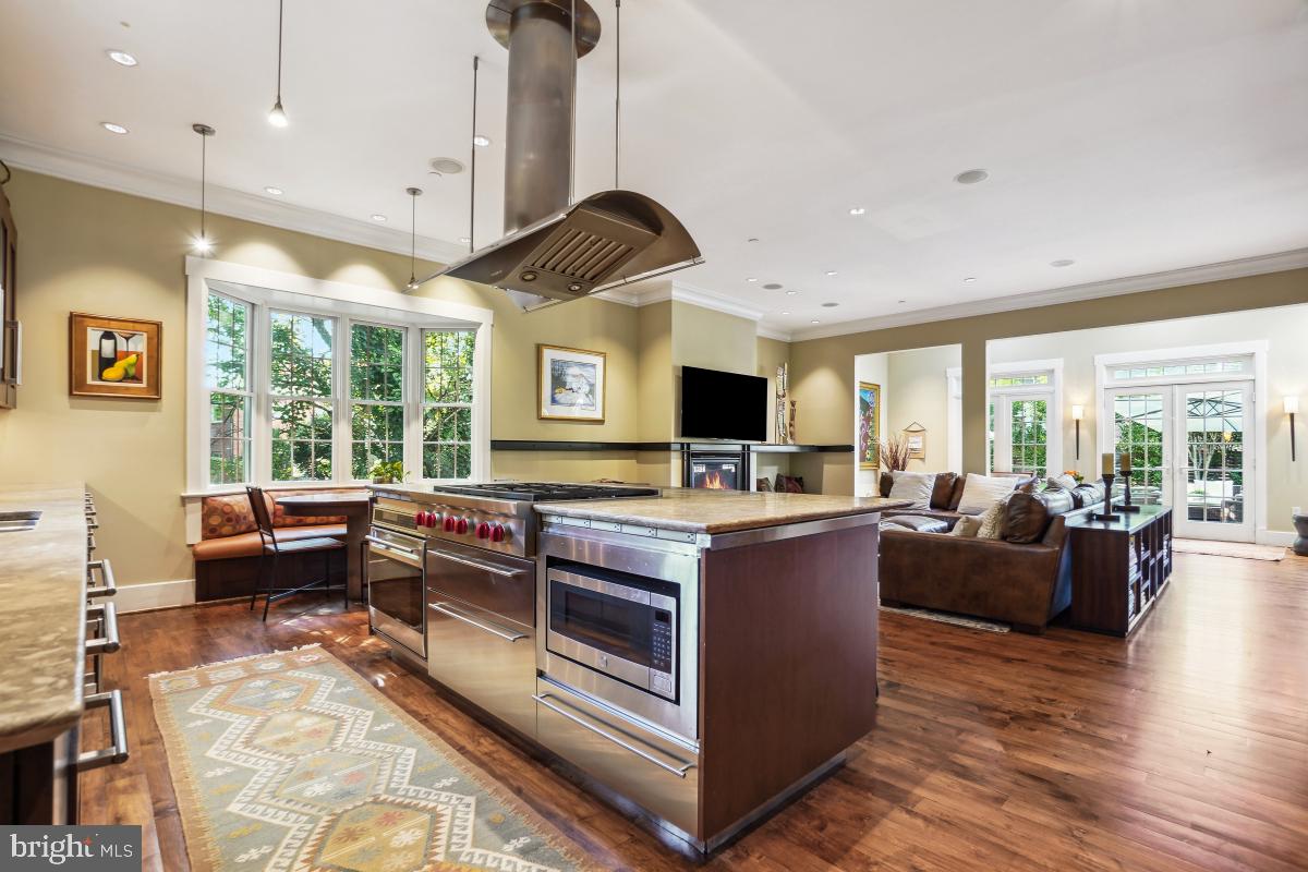 GLEN MAR PARK - Residential