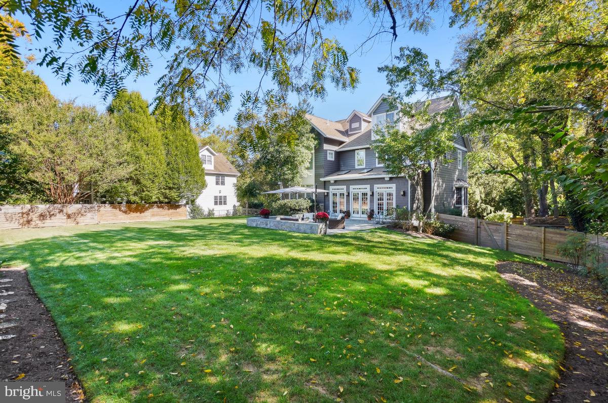 GLEN MAR PARK - Residential