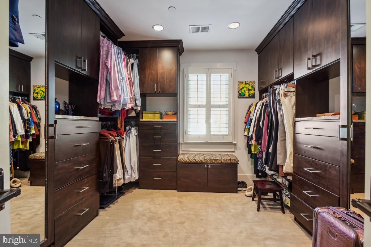 GLEN MAR PARK - Residential