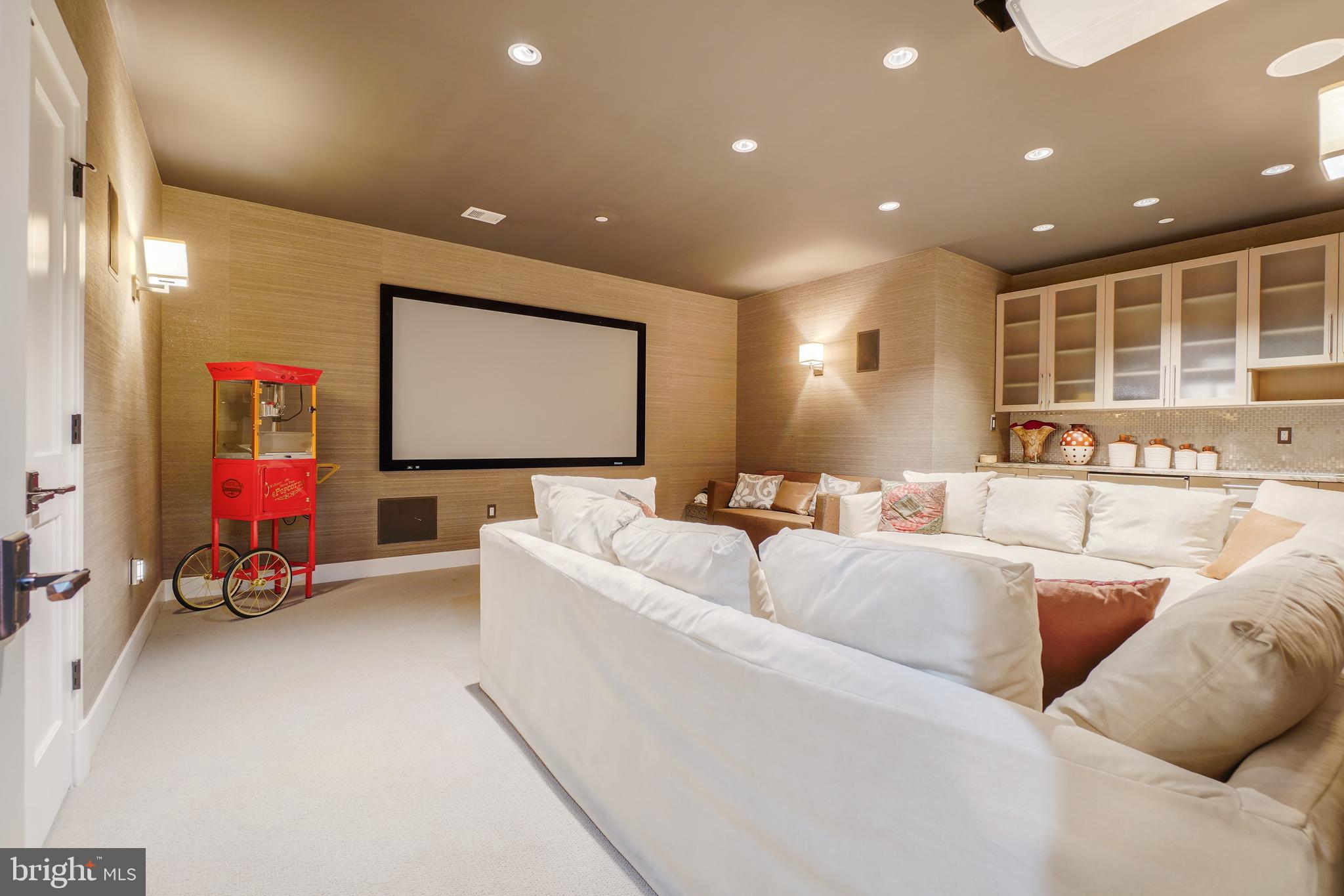 GLEN MAR PARK - Residential