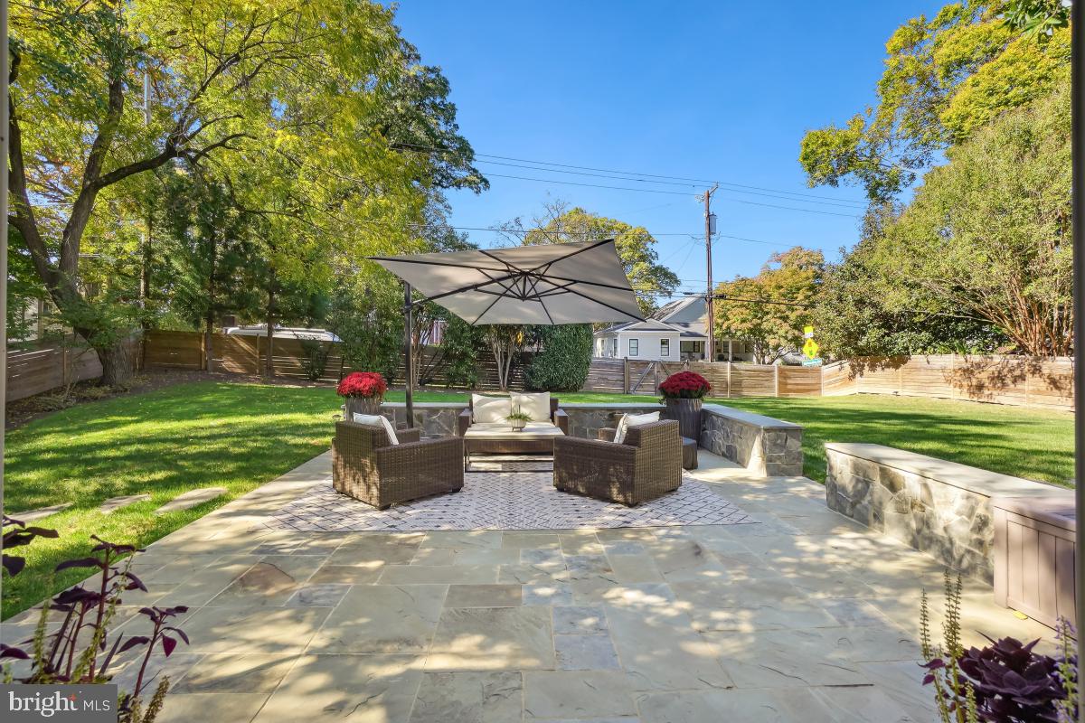 GLEN MAR PARK - Residential