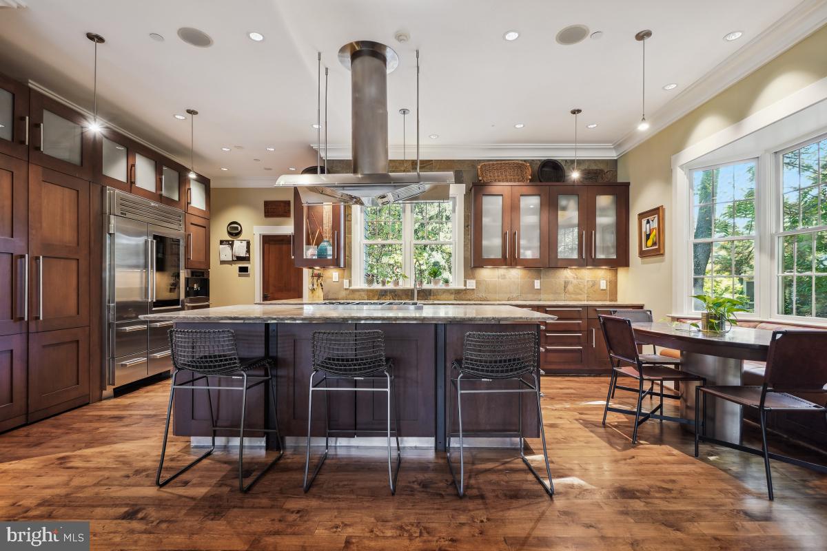 GLEN MAR PARK - Residential