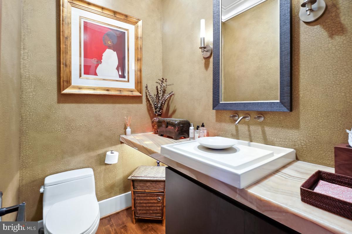 GLEN MAR PARK - Residential