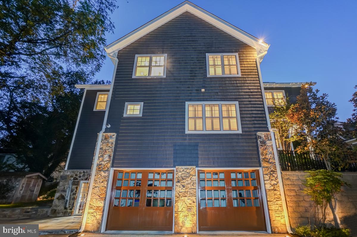 GLEN MAR PARK - Residential