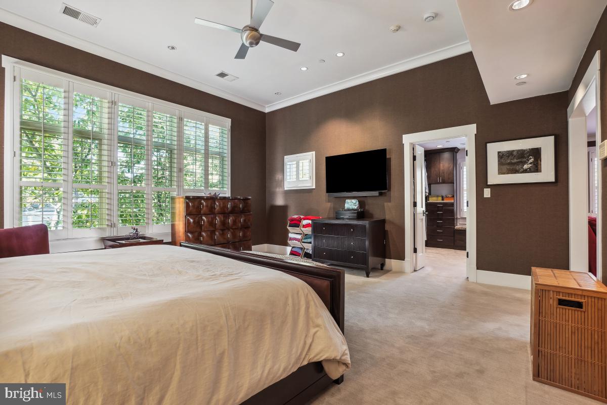 GLEN MAR PARK - Residential