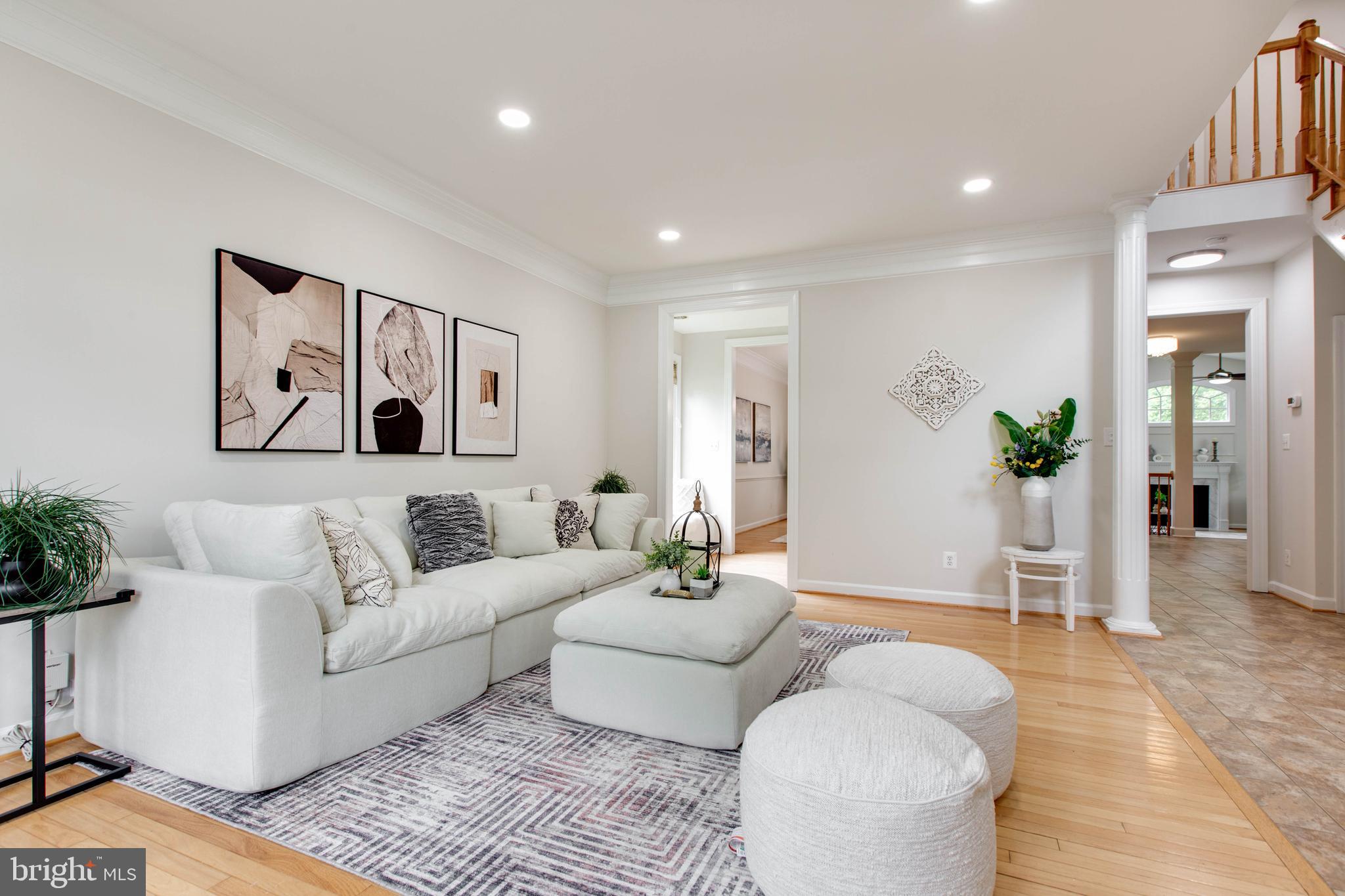 CYPRESSPOINTE - Residential