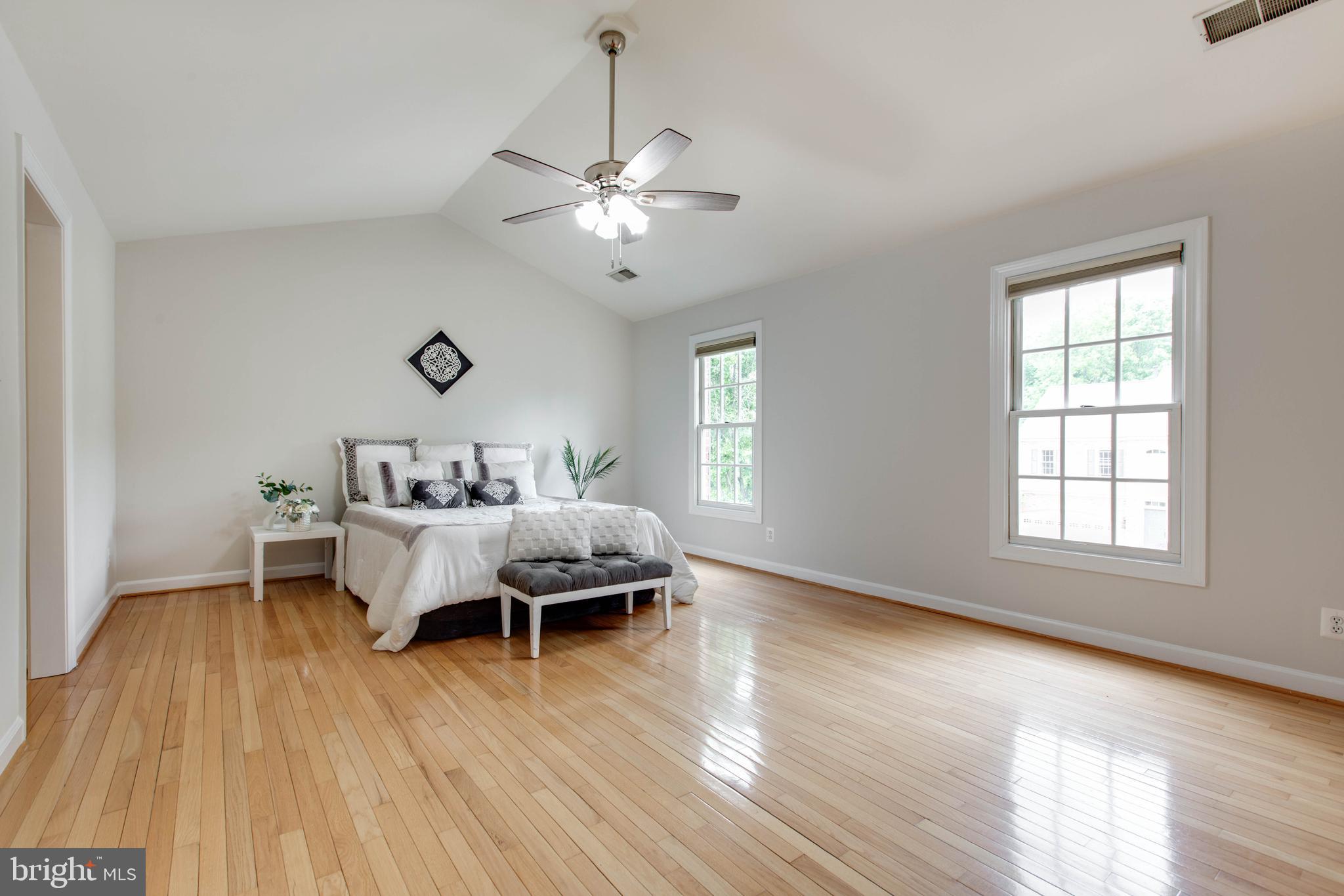 CYPRESSPOINTE - Residential