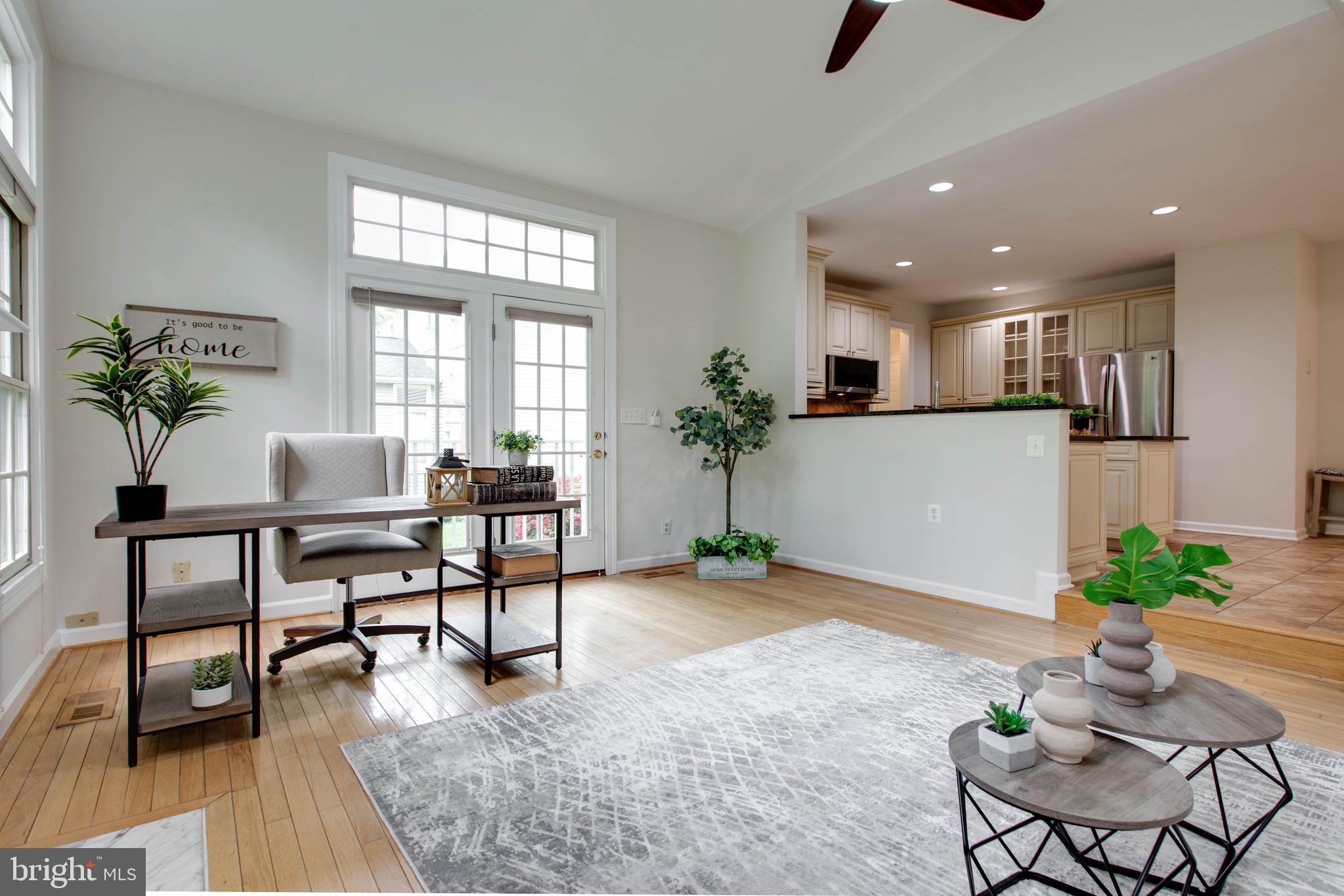 CYPRESSPOINTE - Residential