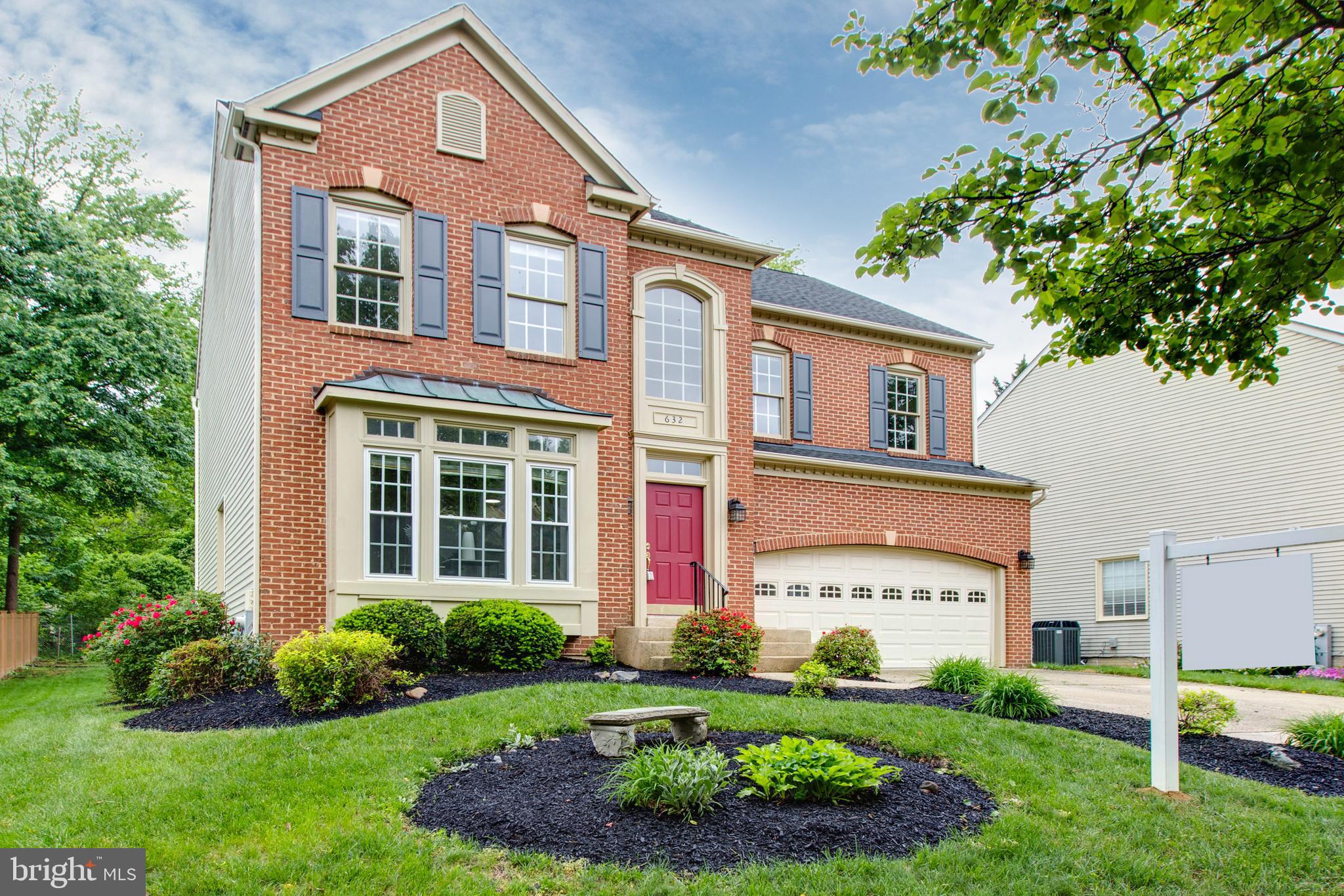 CYPRESSPOINTE - Residential