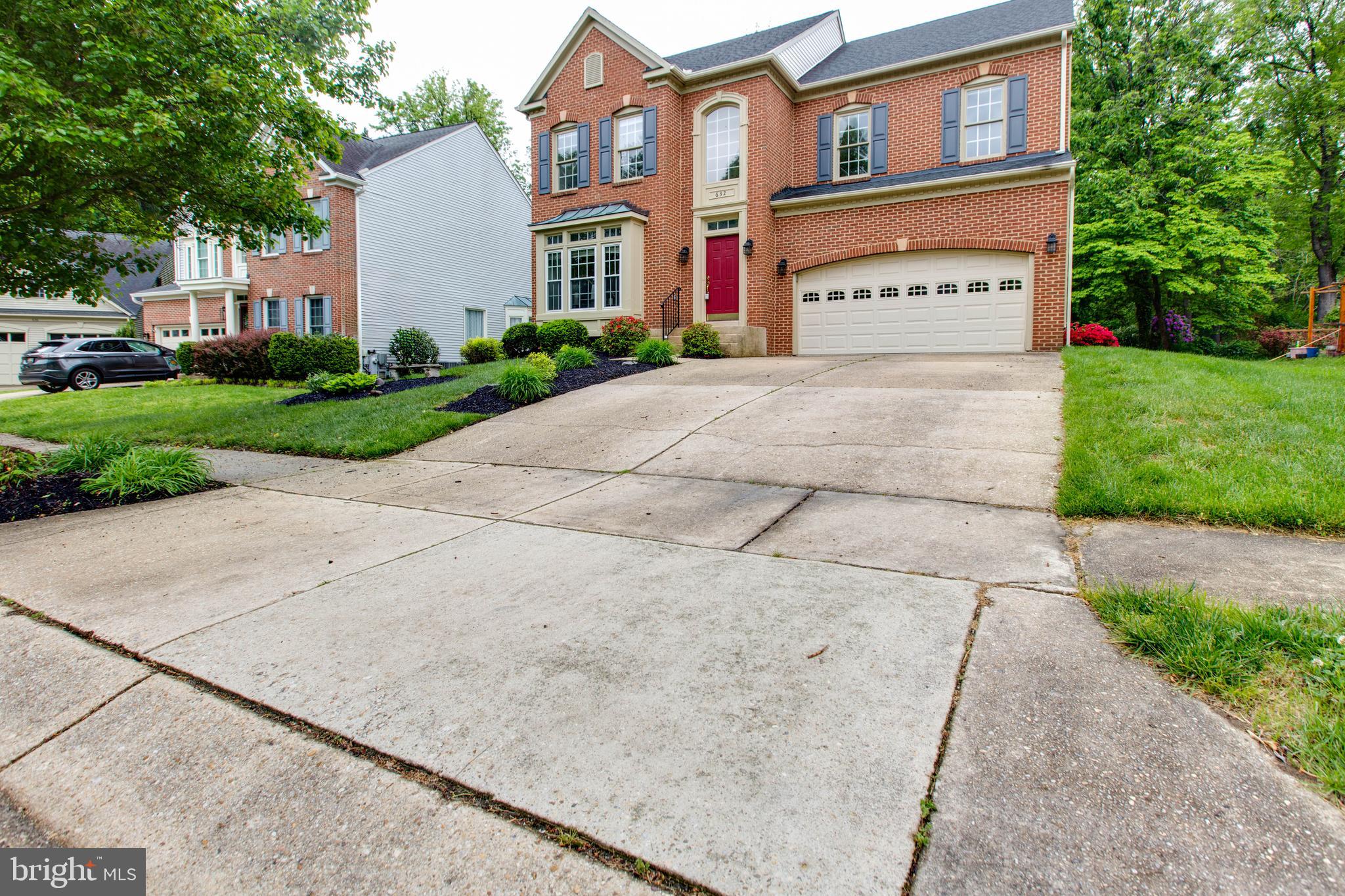 CYPRESSPOINTE - Residential