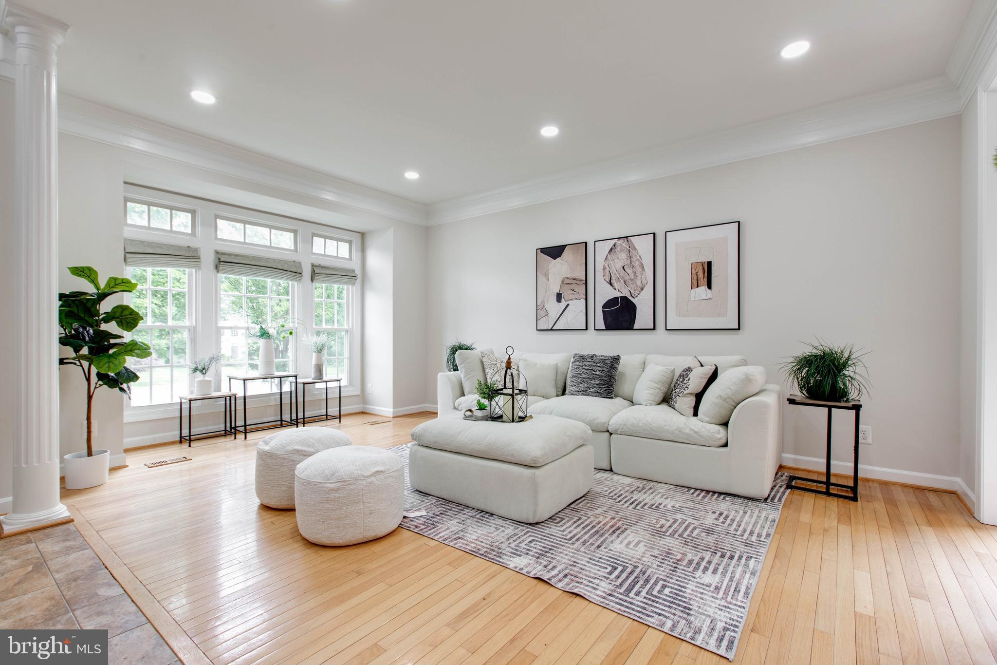 CYPRESSPOINTE - Residential