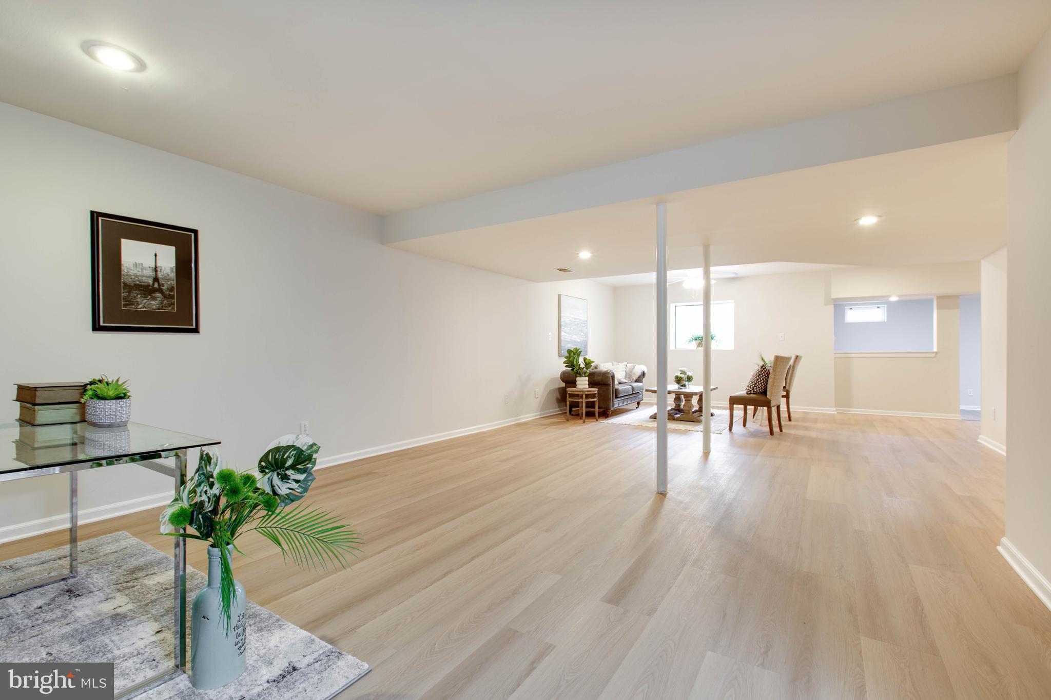 CYPRESSPOINTE - Residential