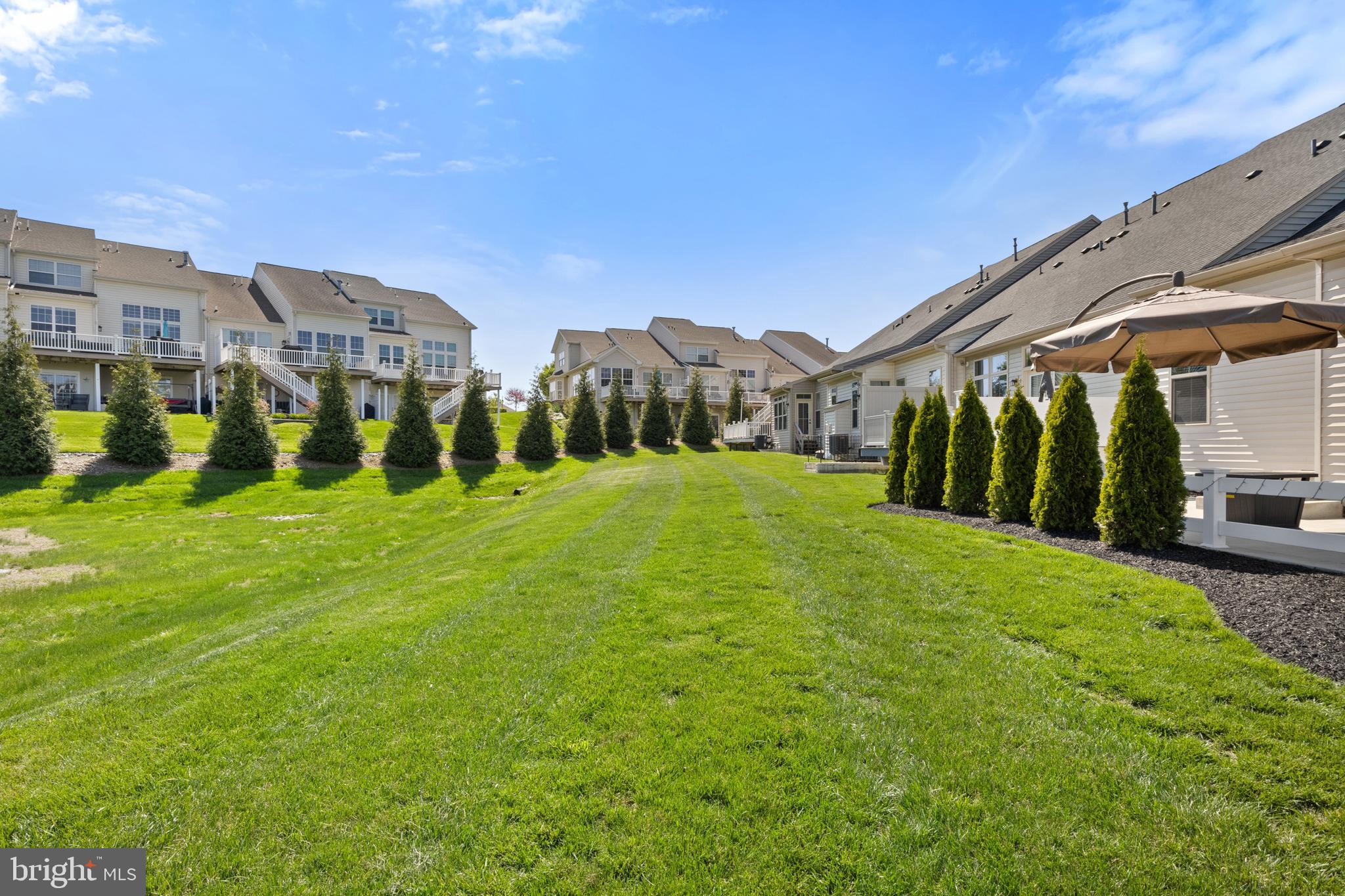 REGENTS GLEN VILLAS - Residential