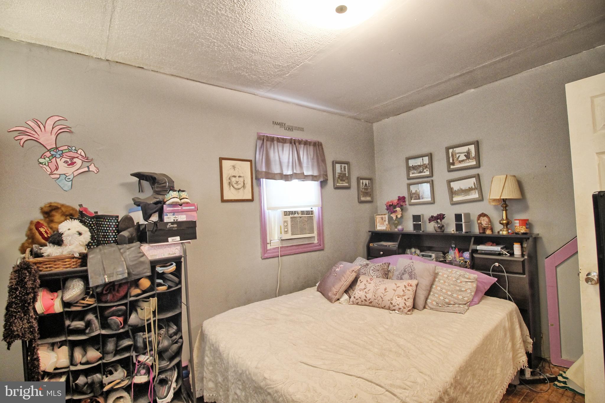 WEST LANHAM HILLS - Residential