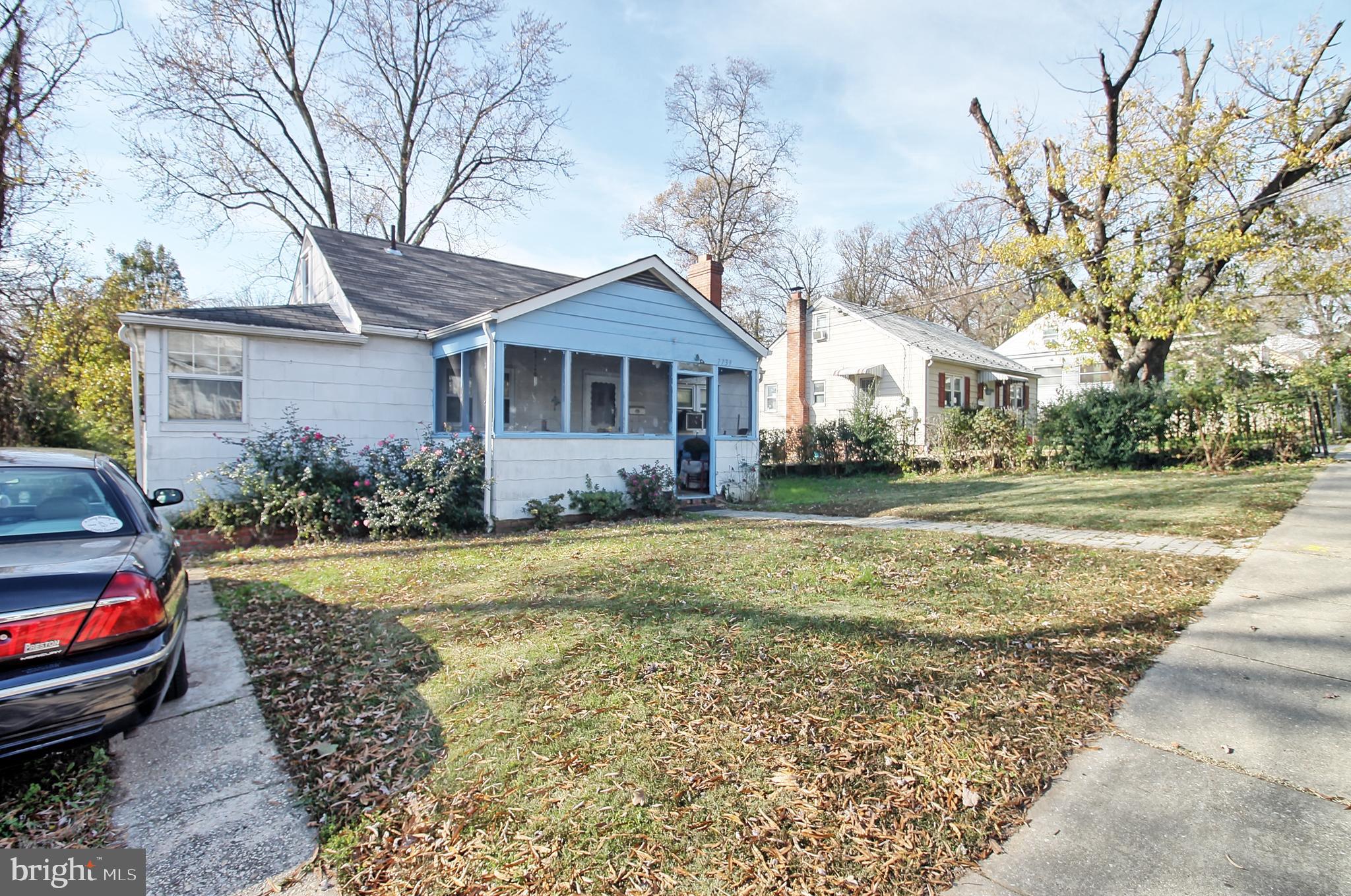 WEST LANHAM HILLS - Residential