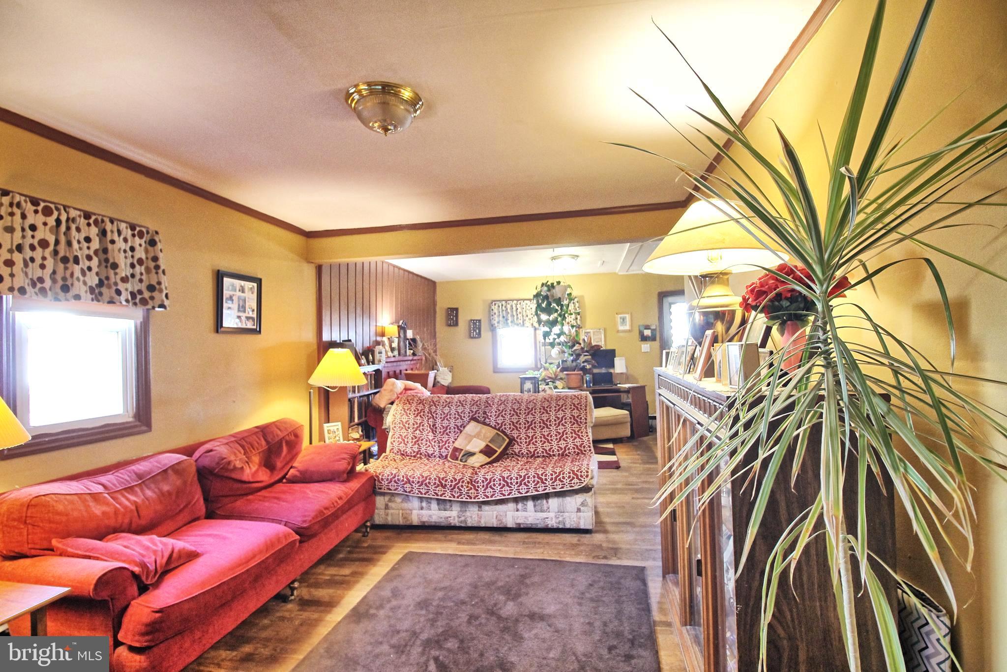 WEST LANHAM HILLS - Residential