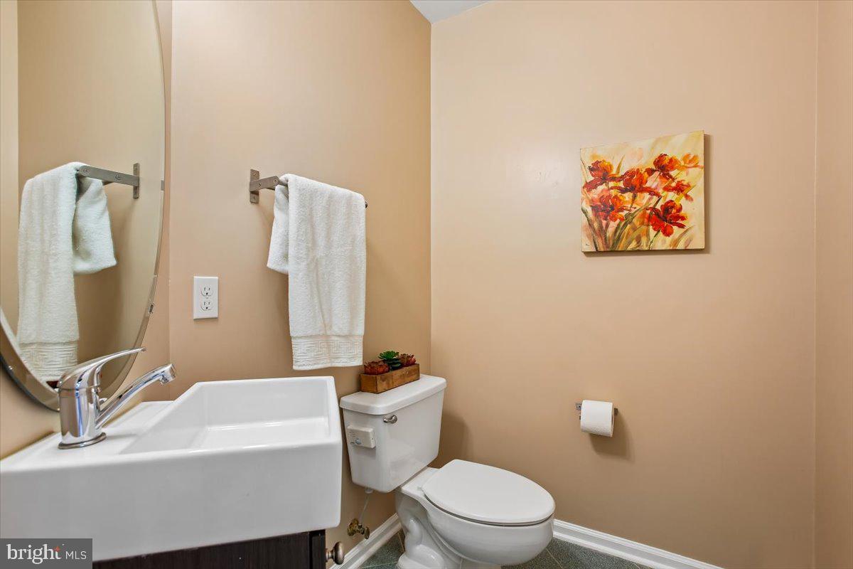 FALLSTONE - Residential