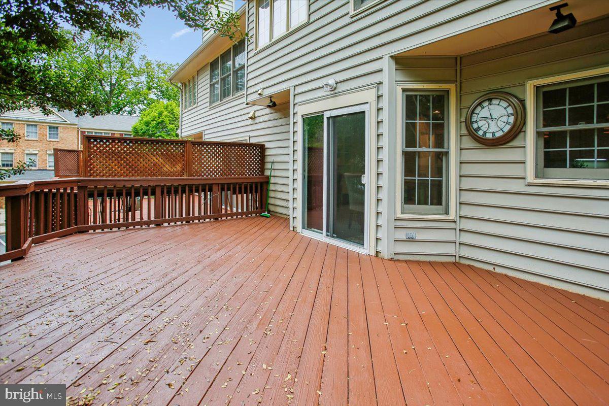 FALLSTONE - Residential