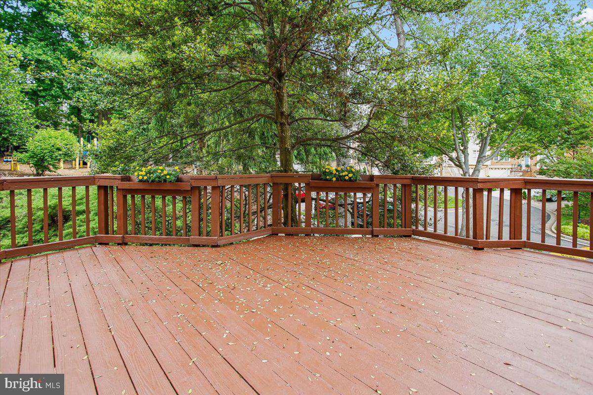 FALLSTONE - Residential