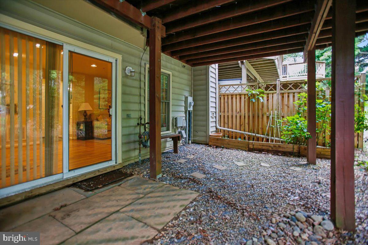 FALLSTONE - Residential
