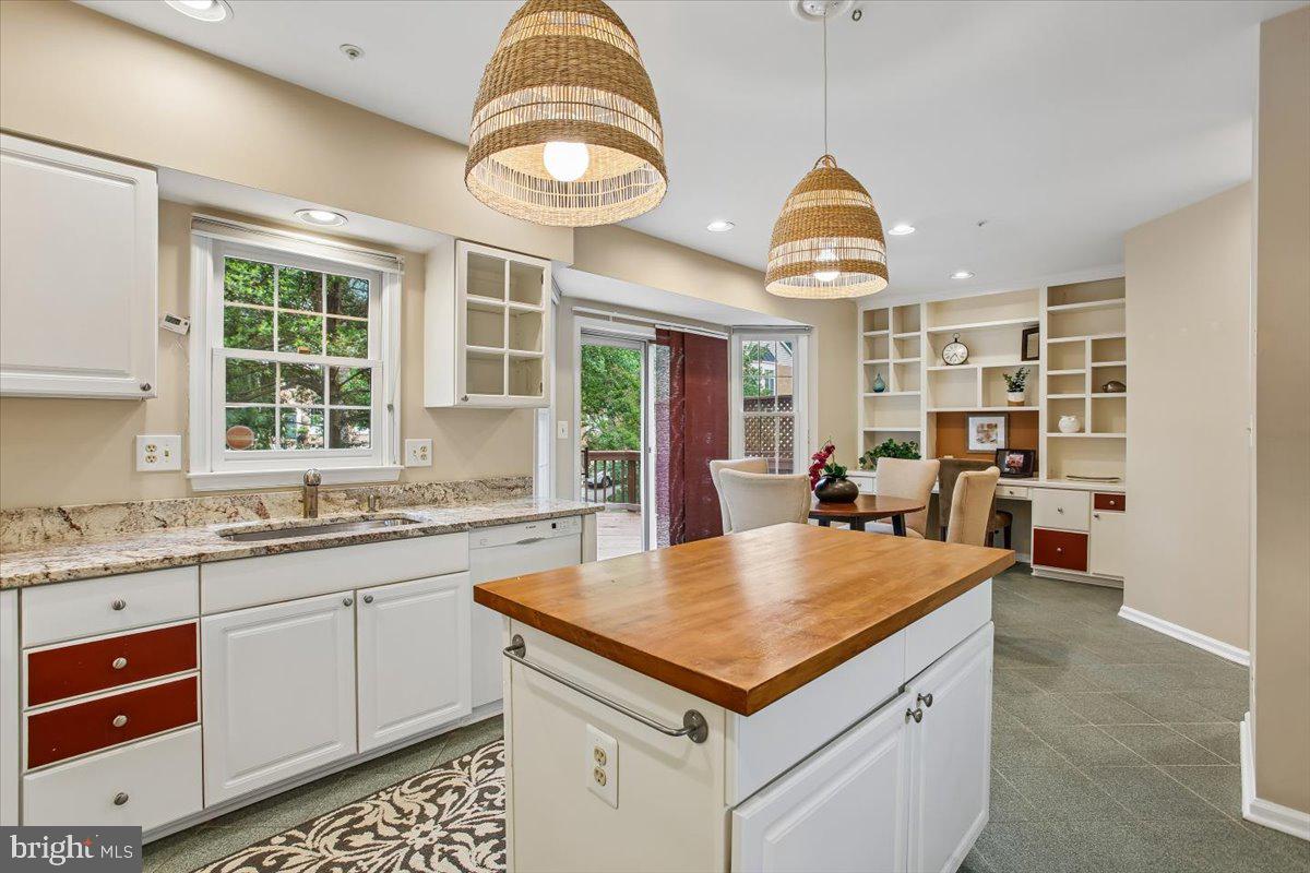 FALLSTONE - Residential