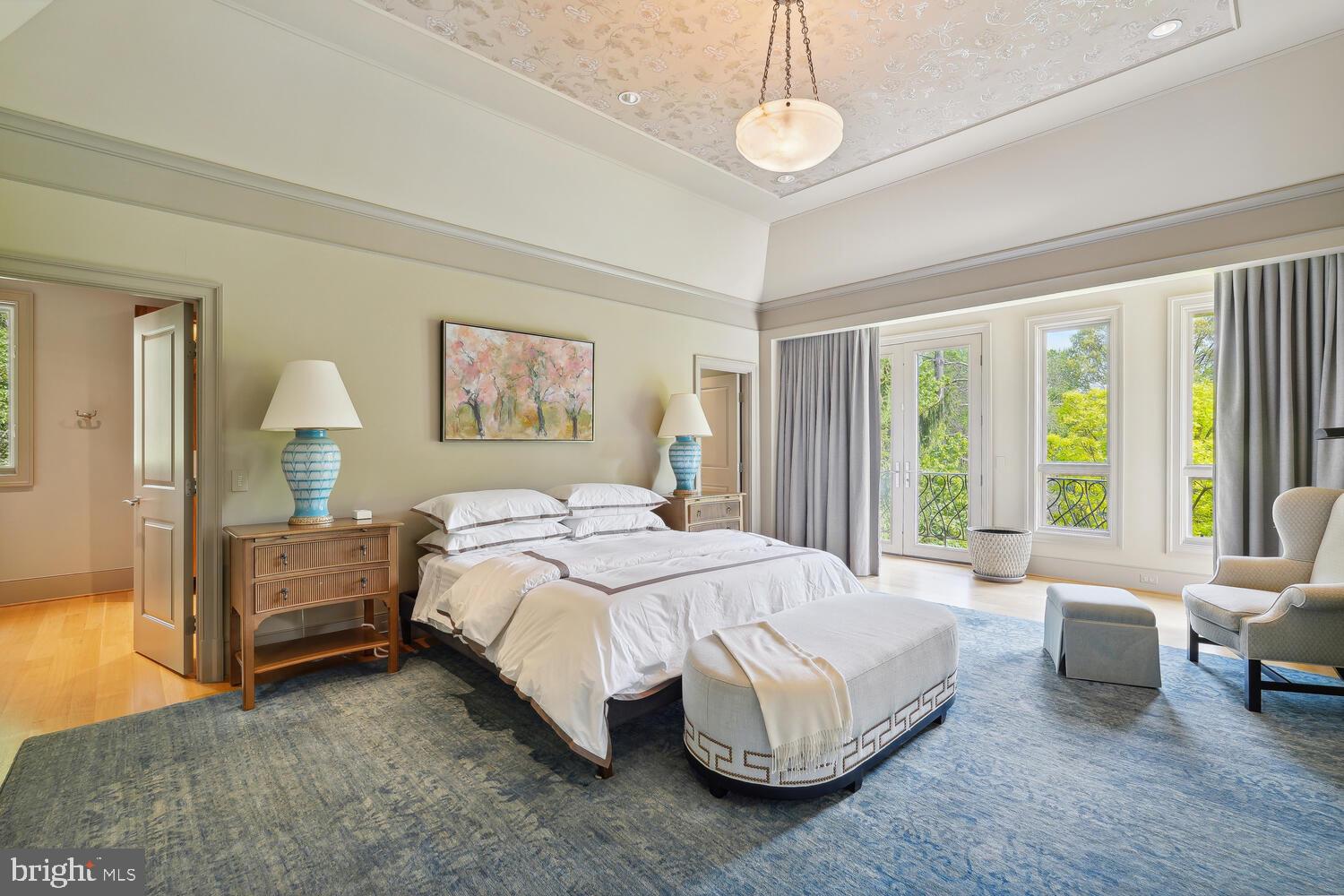 CHESTERBROOK WOODS - Residential